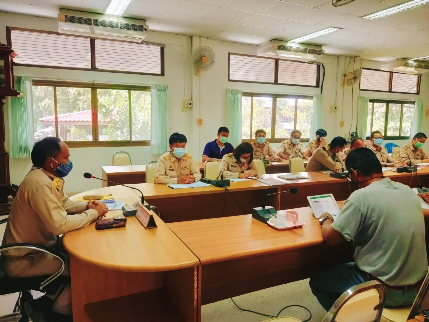 พช. ยโสธร ติดตาม สนับสนุนการขับเคลื่อนโครงการพัฒนาพื้นที่ต้นแบบการคุณภาพชีวิตตามหลักทฤษฎีใหม่ ประยุกต์สู่ “โคก หนอง นา พช.” กิจกรรมที่ 5 บูรณาการร่วมพัฒนาพื้นที่ระดับตำบล พื้นที่อำเภอมหาชนะชัย