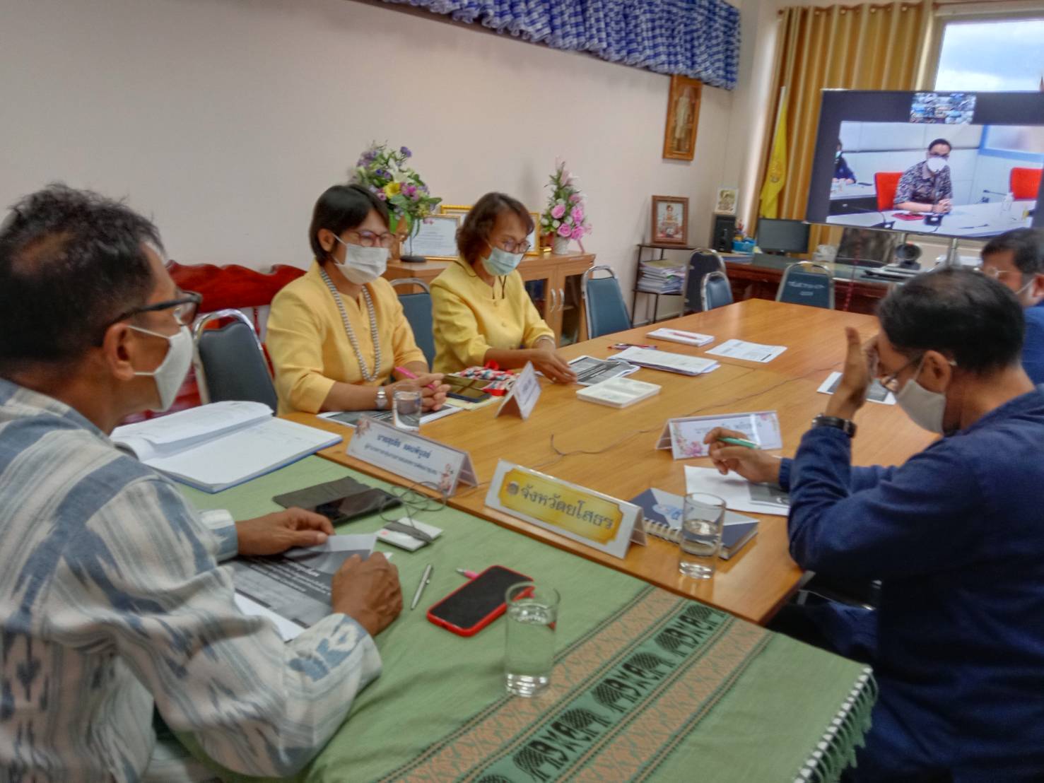 ร่วมประชุมชี้แจงแนวทางการบริหารการจัดเก็บข้อมูล จปฐ. และ กชช.2ค ประจำปีงบประมาณ 2564 ผ่านระบบ Video conference