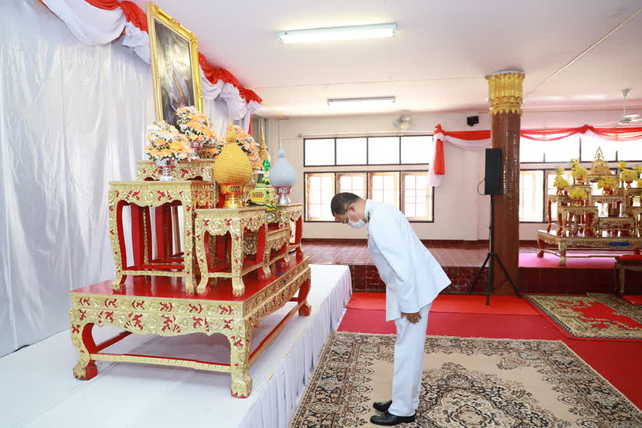 พ่อเมืองยโสธร นำภาคราชการประกอบพิธีเจริญพระพุทธมนต์ เฉลิมพระเกียรติ และถวายพระราชกุศล สมเด็จเจ้าฟ้าฯ กรมพระศรีสวางควัฒน วรขัตติยราชนารี เนื่องในโอกาสวันคล้ายวันประสูติ 4 กรกฎาคม 2564