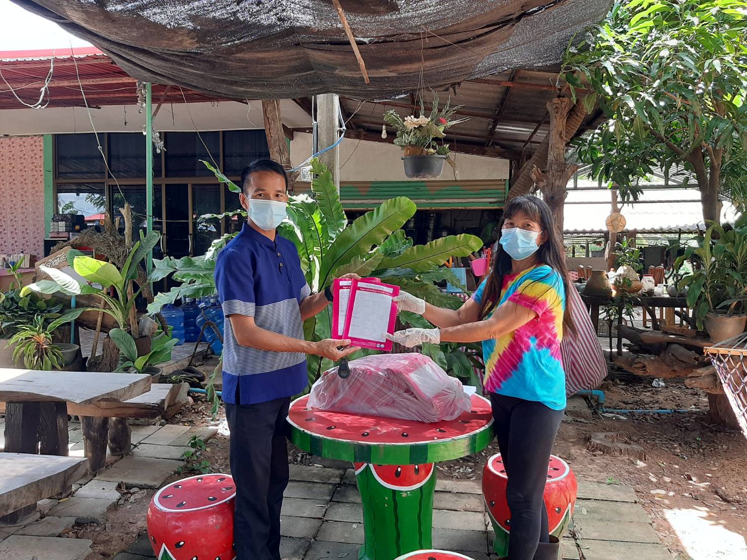 เข้าใจ เข้าถึง และพัฒนา ศาสตร์ของพระราชา สู่การพัฒนาที่ยั่งยืน จังหวัดยโสธร ขอเชิญชวนพี่ – น้องประชาชน ให้ข้อมูลความจำเป็นพื้นฐาน จปฐ.และข้อมูล กชช. 2ค ที่เป็นจริง เพื่อการพัฒนาประเทศ