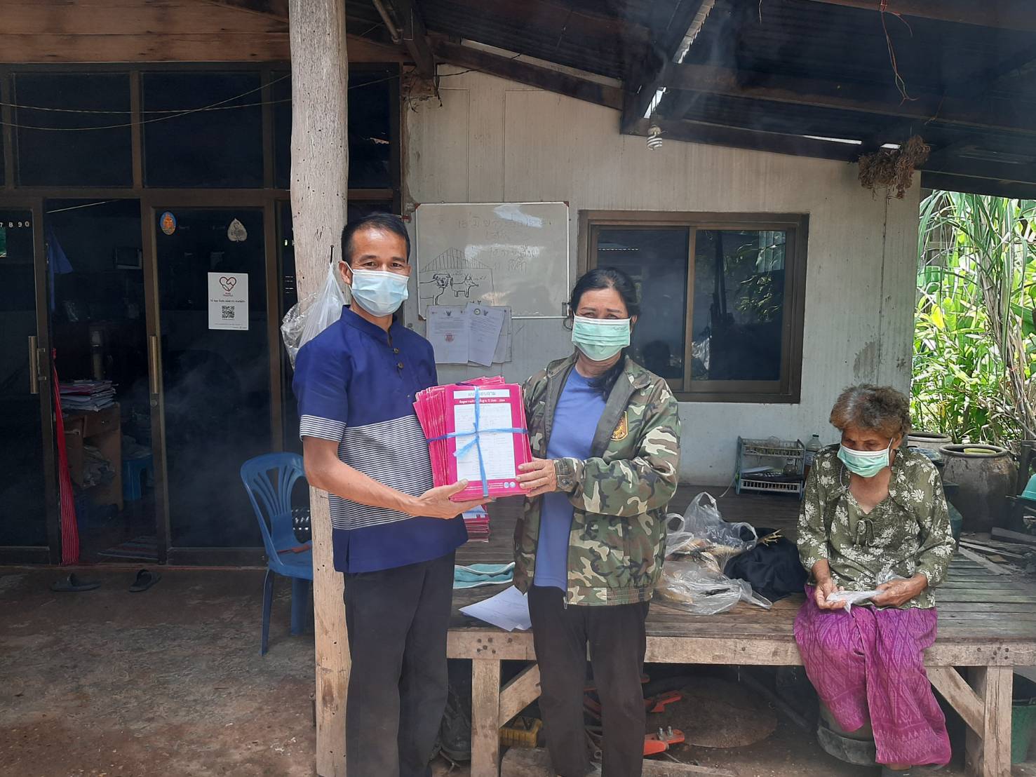 เข้าใจ เข้าถึง และพัฒนา ศาสตร์ของพระราชา สู่การพัฒนาที่ยั่งยืน จังหวัดยโสธร ขอเชิญชวนพี่ – น้องประชาชน ให้ข้อมูลความจำเป็นพื้นฐาน จปฐ.และข้อมูล กชช. 2ค ที่เป็นจริง เพื่อการพัฒนาประเทศ