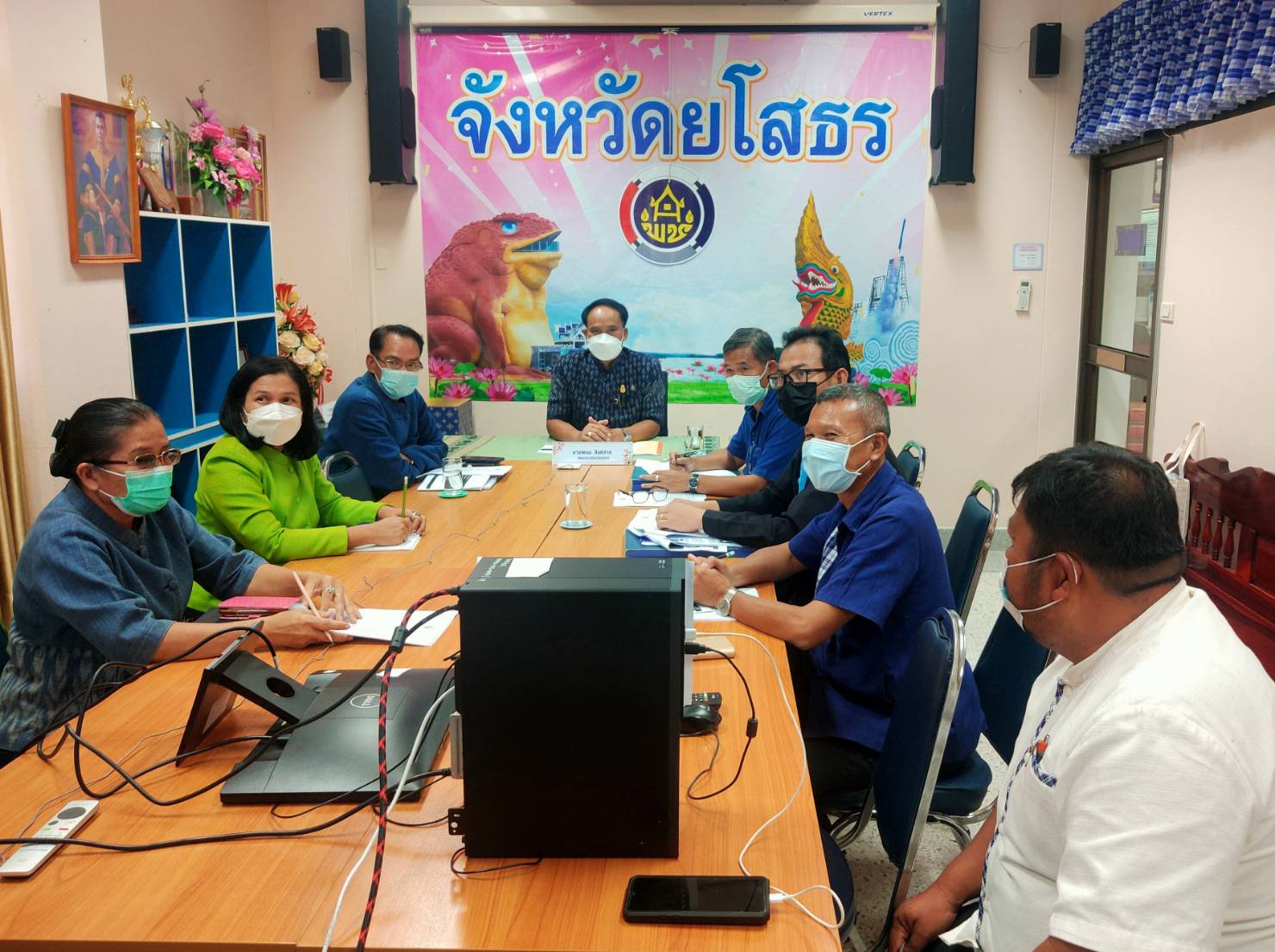 ? พช.ยโสธร  ร่วมประชุมการเตรียมความพร้อมขับเคลื่อนโครงการเสริมสร้างและพัฒนาผู้นำการเปลี่ยนแปลง ขยายผลบ้านพี่เมืองน้อง ผนึกกำลังสร้างความมั่นคงทางอาหาร ผ่านระบบวีดีทัศน์ทางไกล (Zoom Cloud Meeting)