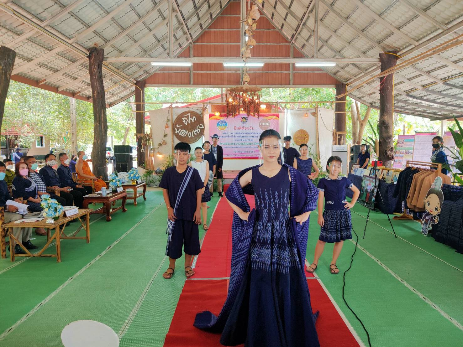 ยโสธร เข้าร่วมการคัดเลือกคนกองทุนพัฒนาบทบาทสตรีดีเด่น ระดับเขตตรวจราชการ และสารสนเทศตำบลต้นแบบเพื่อพัฒนาคุณภาพชีวิตดีเด่น ระดับเขตตรวจ  และการติดตาม ประเมินผลการคัดเลือกหน่วยงานพัฒนาชุมชนใสสะอาด กรมการพัฒนาชุมชน ประจำปี 2564 เขตตรวจที่ 14 กลุ่มจังหวัดภาคตะวันออกเฉียงเหนือตอนล่าง 2 ผ่านระบบการประชุมออนไลน์  (Zoom Cloud Meeting)