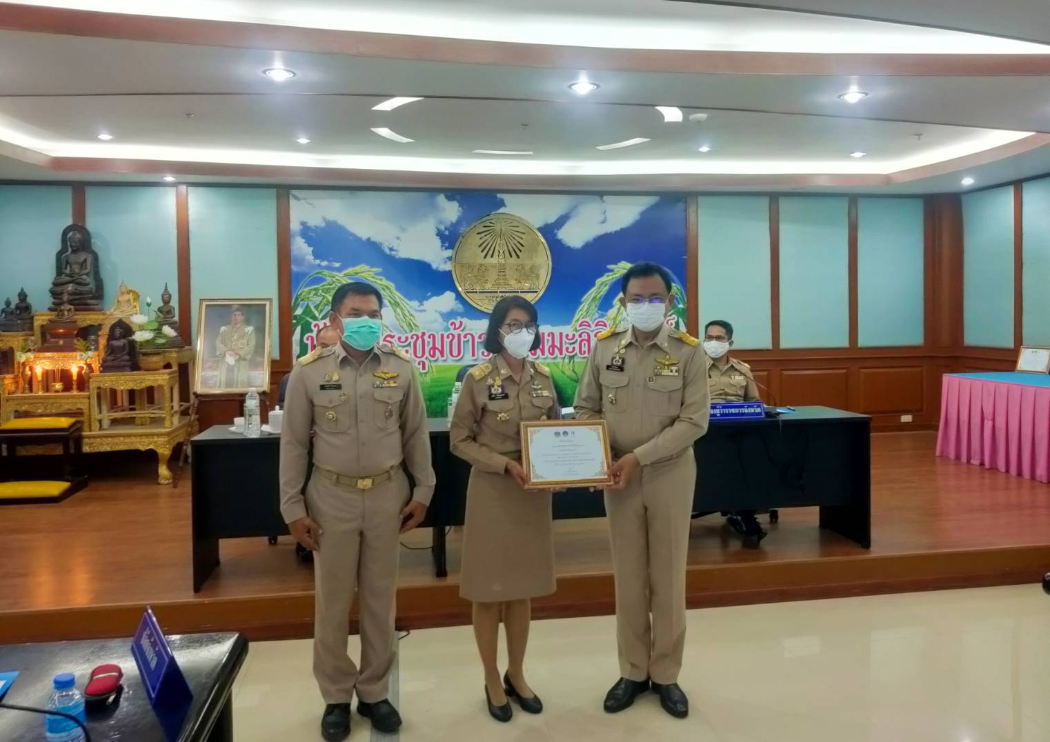 ร่วมการประชุมคณะกรมการจังหวัด หัวหน้าส่วนราชการ และนายอำเภอ ครั้งที่ 6/2564