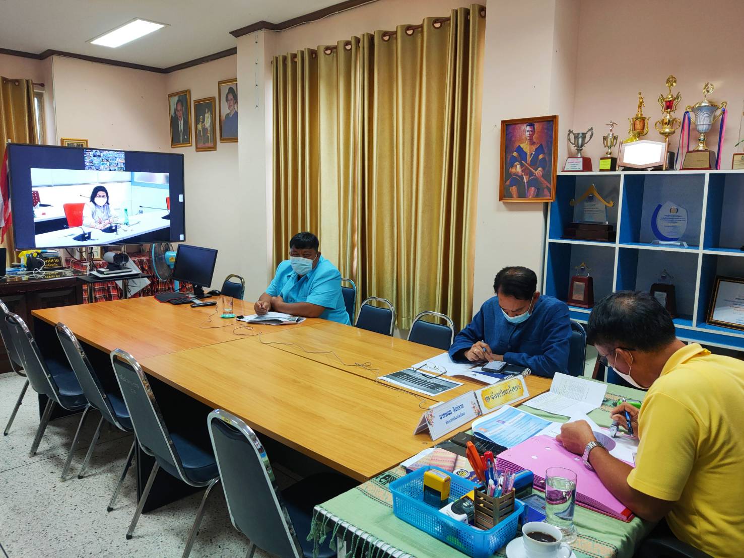 พช. ยโสธร ประชุมชี้แจงแนวทางการใช้จ่ายงบประมาณค่าจัดเก็บข้อมูลความจำเป็นพื้นฐาน (จปฐ.) และข้อมูลพื้นฐานระดับหมู่บ้าน (กชช.2ค) ปี 2564 ผ่านระบบ Video Conference
