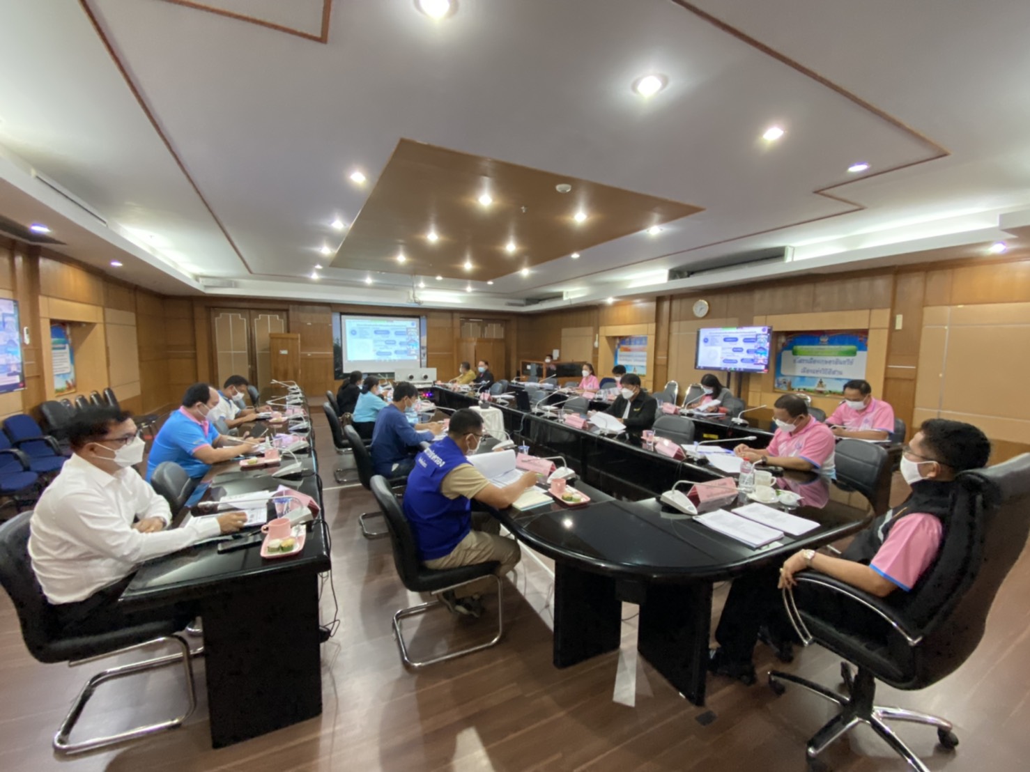 ยโสธร สภาพัฒนาเศรษฐกิจและสังคมแห่งชาติ ประชุม ชี้แจง นโยบาย หลักเกณฑ์ วิธีการจัดทำแผนของจังหวัดและกลุ่มจังหวัด ประจำปีงบประมาณ พ.ศ ๒๕๖6-2570  ผ่านสื่ออิเล็กทรอนิกส์ โปรแกรม (Zoom Meeting)