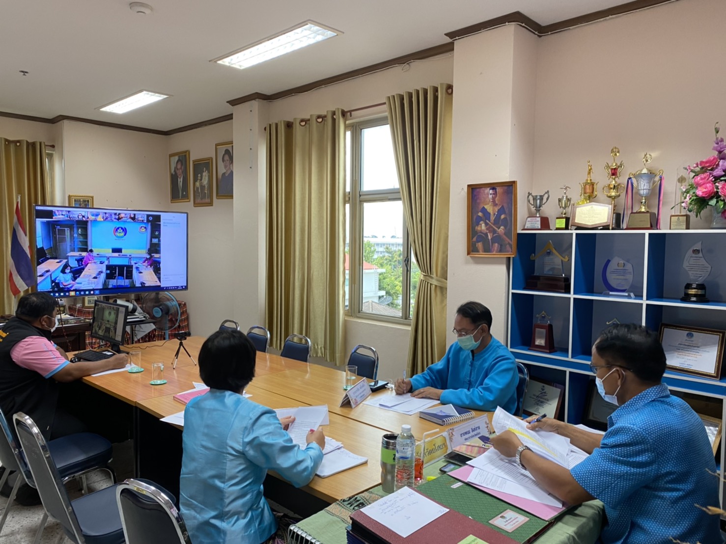 ร่วมการสร้างความเข้าใจต่อผู้ปฏิบัติงาน โครงการพัฒนาพื้นที่ต้นแบบการพัฒนาคุณภาพชีวิตตามหลักทฤษฎีใหม่ ประยุกต์สู่ โคก หนอง นา พช.ผ่านระบบ Zoom