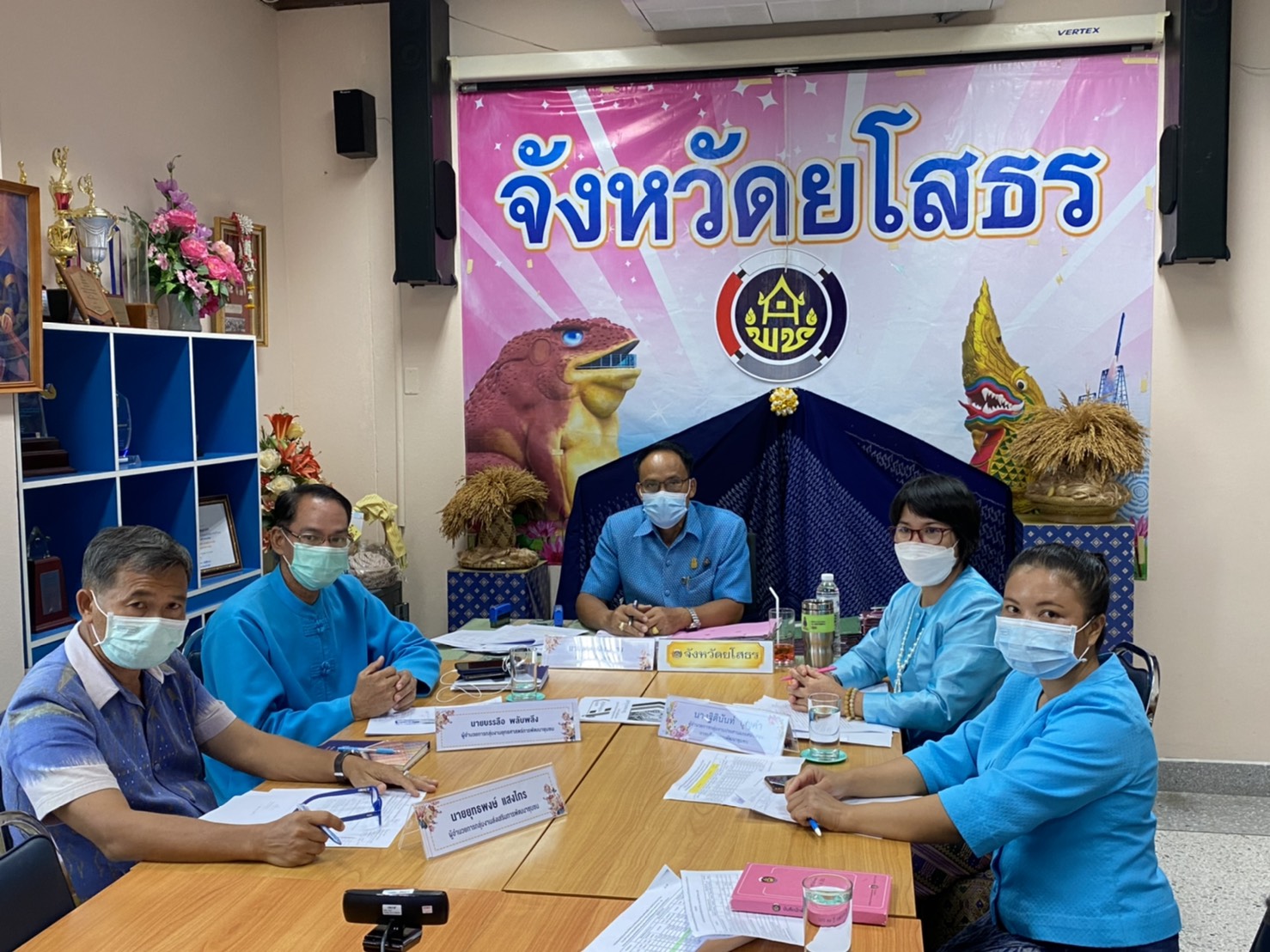 ร่วมการสร้างความเข้าใจต่อผู้ปฏิบัติงาน โครงการพัฒนาพื้นที่ต้นแบบการพัฒนาคุณภาพชีวิตตามหลักทฤษฎีใหม่ ประยุกต์สู่ โคก หนอง นา พช.ผ่านระบบ Zoom