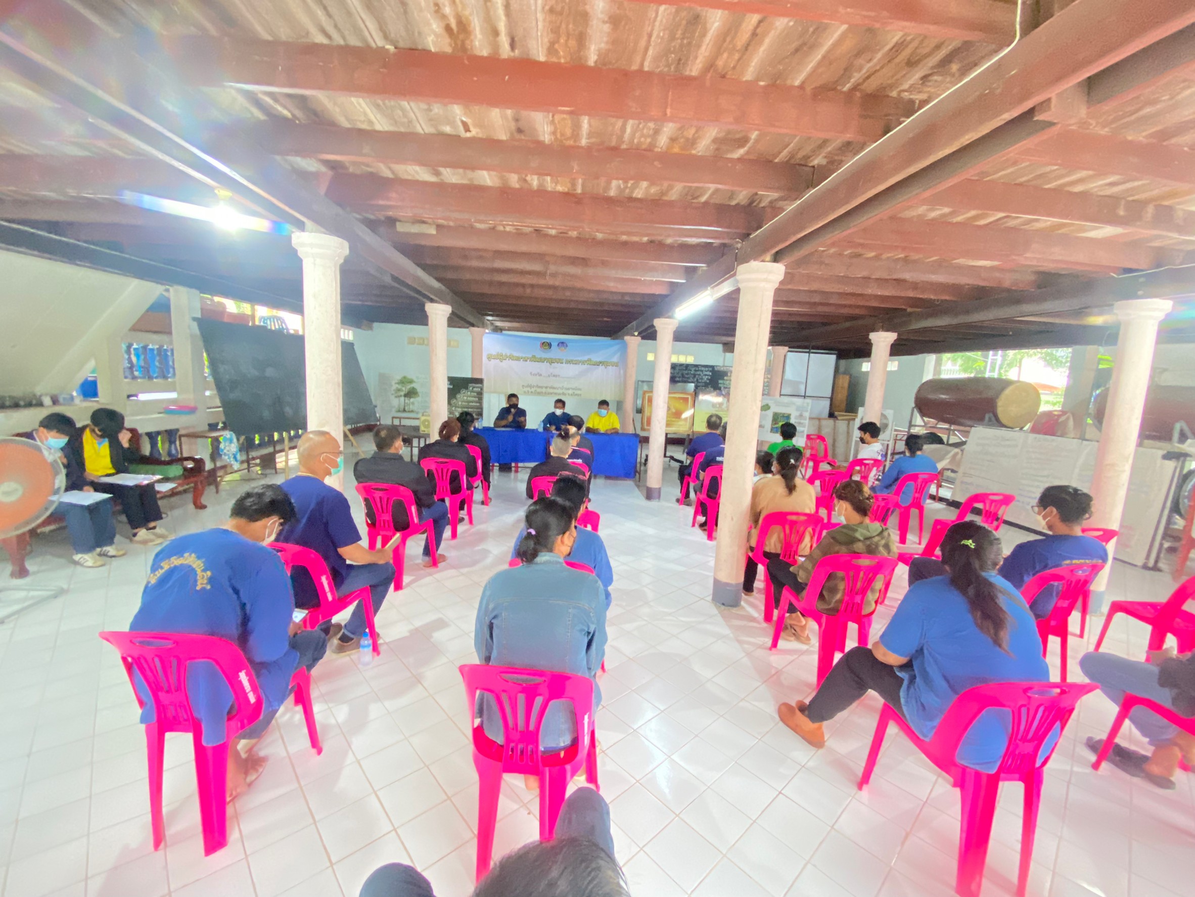 พช.ยโสธร จัดอบรมโครงการส่งเสริมการขับเคลื่อนการดำเนินงานผู้นำจิตอาสาพัฒนาชุมชน กิจกรรม พัฒนาศูนย์ผู้นำจิตอาสาพัฒนาชุมชน