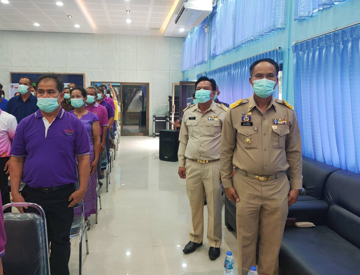 พช. ยโสธร ร่วมกิจกรรมมอบเมล็ดพันธุ์พระราชทาน  แก่เกษตรกร ที่มีความพร้อมและสมัครใจเข้าร่วมเป็นสมาชิกเครือข่ายผลิตเมล็ดพันธ์ขยาย จากเมล็ดพันธุ์พระราชทานในระยะนำร่องของ กอ.รมน. ตามโครงการอนุรักษ์พันธุกรรมพืช