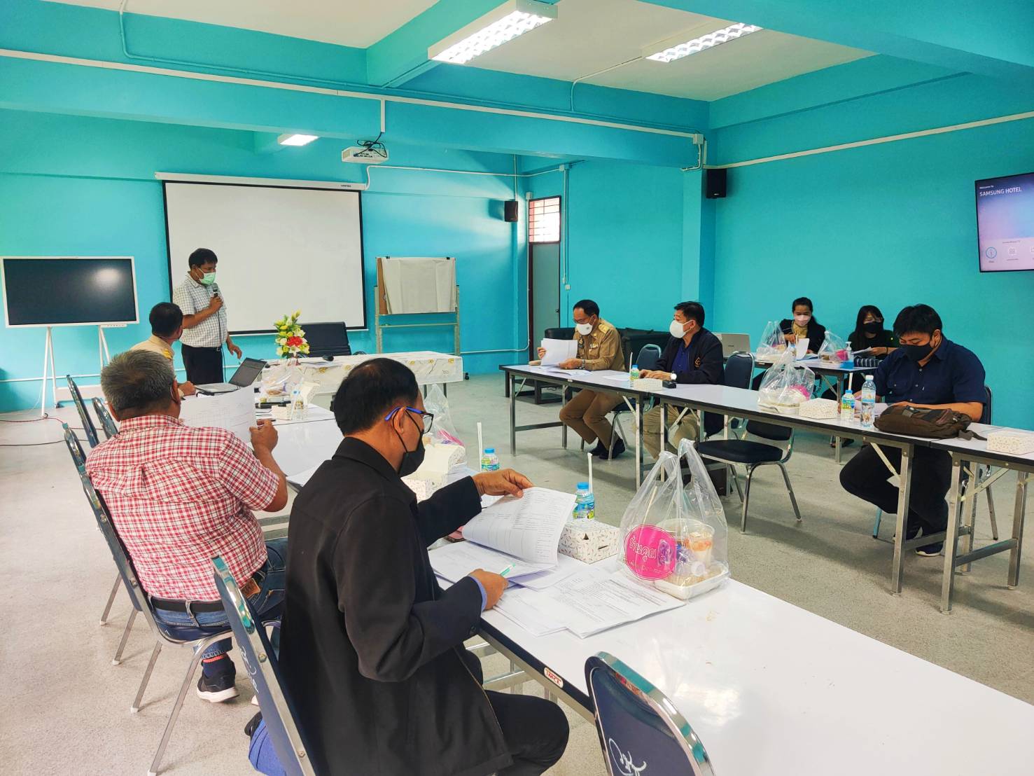 พช. ยโสธร  พัฒนาการจังหวัดยโสธร ร่วมการประชุมโครงการวิจัยเพื่อพัฒนาพื้นที่เพื่อแก้ไขปัญหาความยากจนแบบเบ็ดเสร็จแและแม่นยำ ในพื้นที่จังหวัดยโสธร