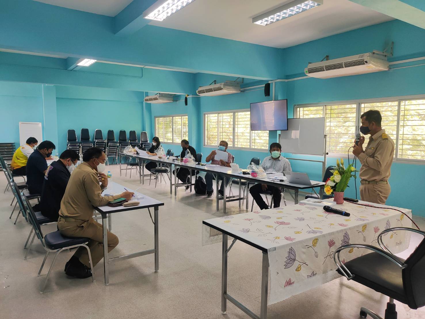 พช. ยโสธร  พัฒนาการจังหวัดยโสธร ร่วมการประชุมโครงการวิจัยเพื่อพัฒนาพื้นที่เพื่อแก้ไขปัญหาความยากจนแบบเบ็ดเสร็จแและแม่นยำ ในพื้นที่จังหวัดยโสธร