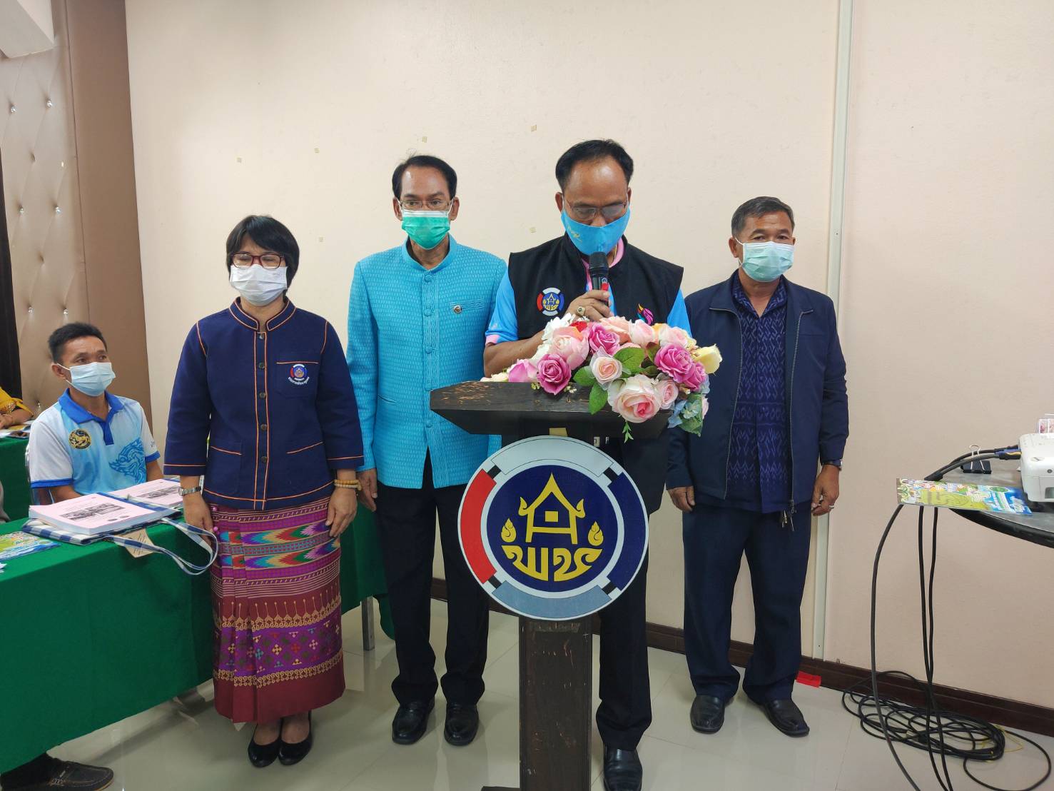 พช. ยโสธร เปิดอบรมโครงการส่งเสริมการพัฒนากลไกและโครงสร้างดูดซับมูลค่า  ทางเศรษฐกิจและการกระจายรายได้กลับสู่ท้องถิ่น กิจกรรมย่อยที่ 2 ส่งเสริมการสร้างรายได้จากกิจการอาหารปลอดภัย กิจกรรมย่อยที่  2.1 ประชุมเชิงปฏิบัติการสร้างรายได้จากกิจการอาหารปลอดภัย (โรงพยาบาล โรงเรียน โรงแรม ร้านอาหาร)