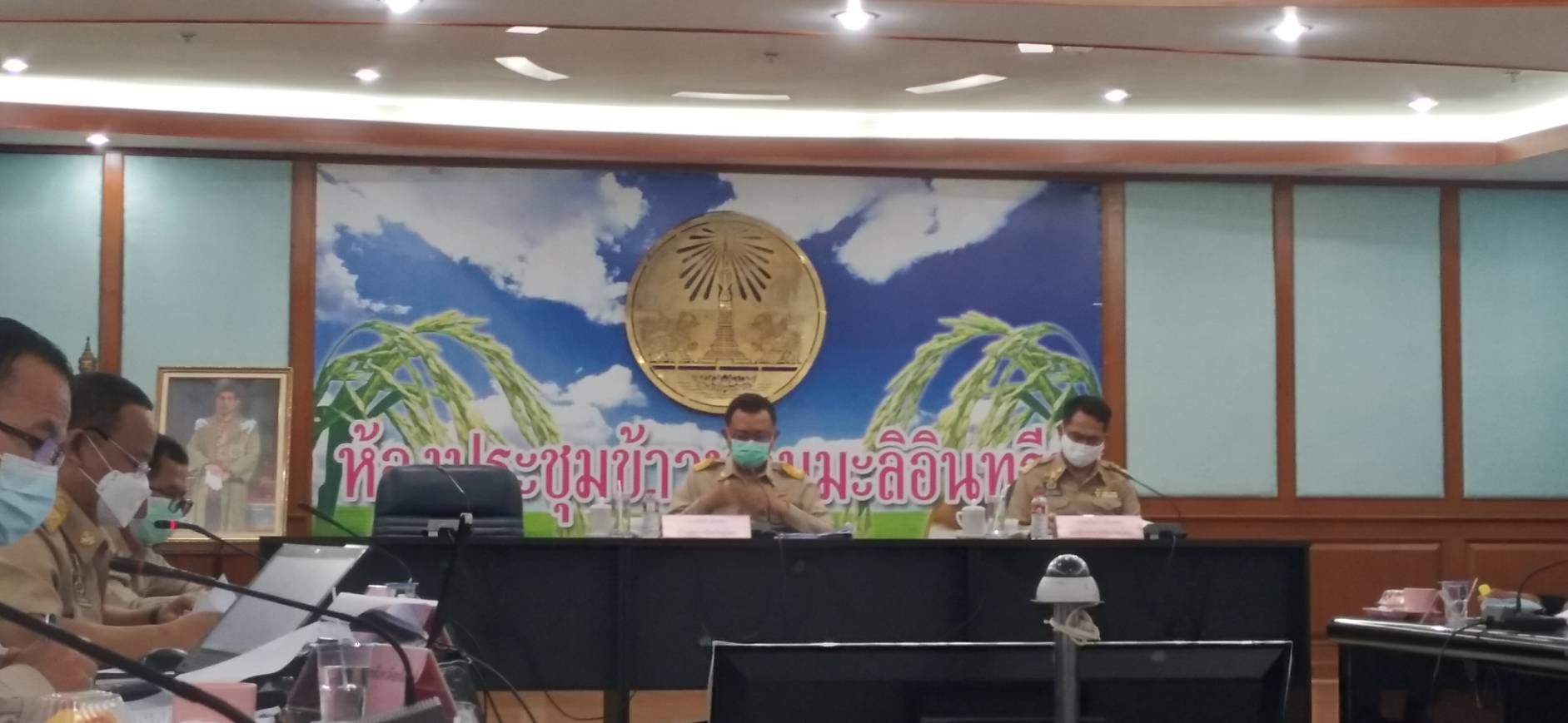 พช.ยโสธร ร่วมประชุมคณะกรรมการบริหารงานจังหวัดแบบบูรณาการ (ก.บ.จ.) จังหวัดยโสธร