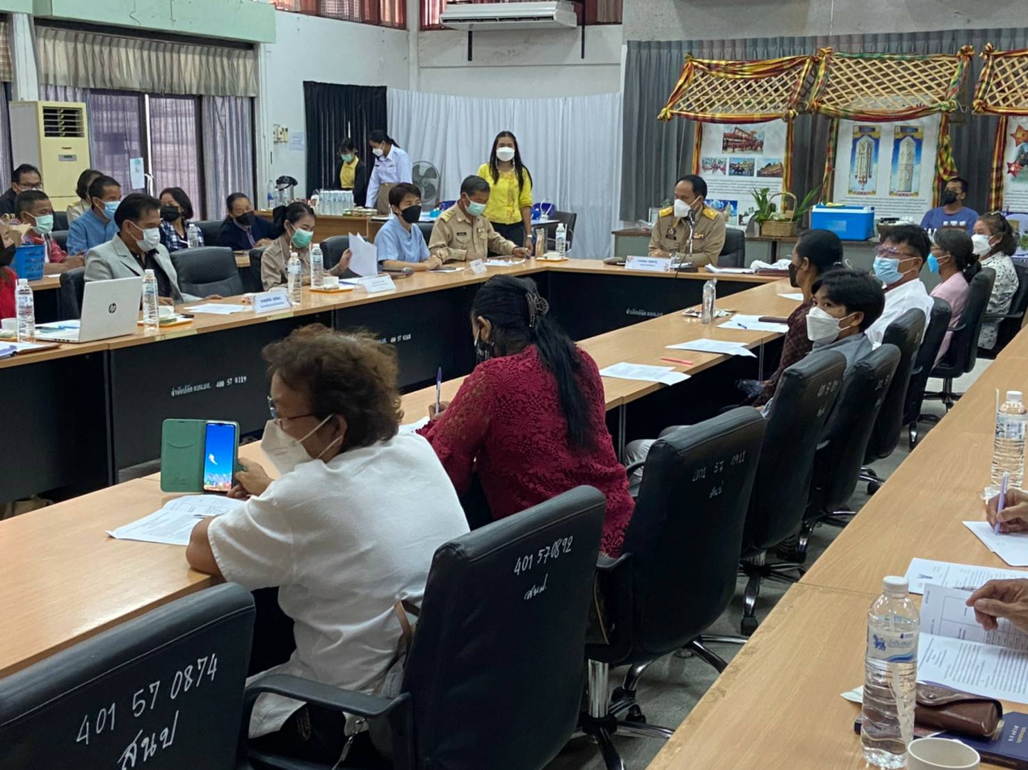 พช.ยโสธร จัดอบรมประชุมตามโครงการพัฒนาผลิตภัณฑ์ OTOPไทย เพื่อสู้ภัยสถานการณ์การแพร่ระบาดของ โรคติดเชื้อไวรัสโคโรน่า ๒0๑๙ (Covid-19) ครั้งที่ ๑/๒๕๖๔