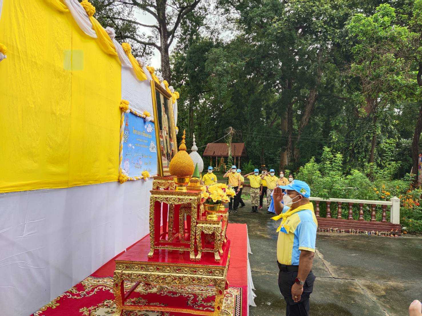 พช. ยโสธร ร่วมกิจกรรมจิตอาสาพัฒนา ทำความสะอาดศาสนสถาน