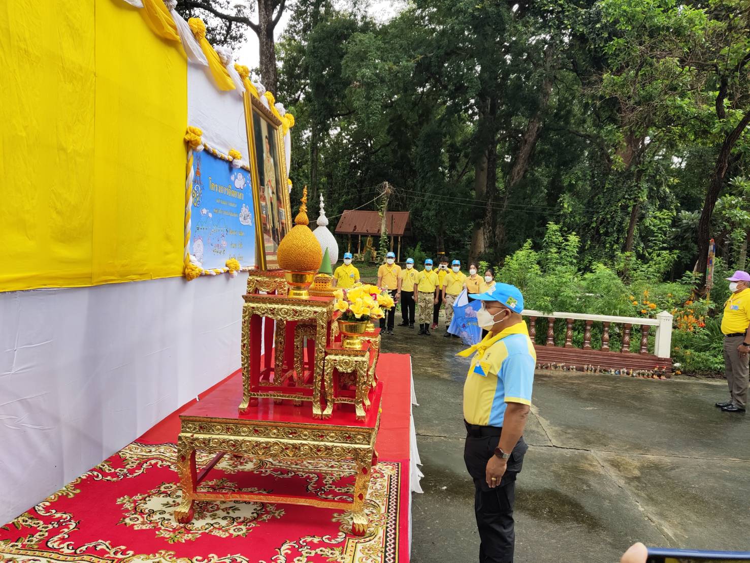 พช. ยโสธร ร่วมกิจกรรมจิตอาสาพัฒนา ทำความสะอาดศาสนสถาน
