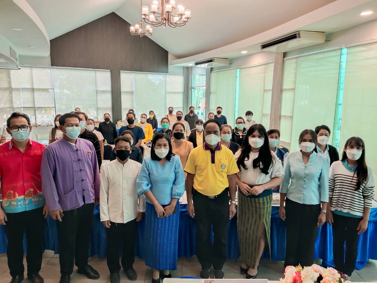 พช.ยโสธร  ปิดการอบรมโครงการยกระดับศักยภาพเกษตรกรรุ่นใหม่และผู้ประกอบการวิสาหกิจชุมชนในการผลิตสินค้าชุมชนกิจกรรมพัฒนาศักยภาพผู้ประกอบการสู่ยุค 4.0 รุ่นที่ 2  วันที่ 20-21 กันยายน 2564 ณ โรงแรมเดอะกรีนปาร์คแกรนด์