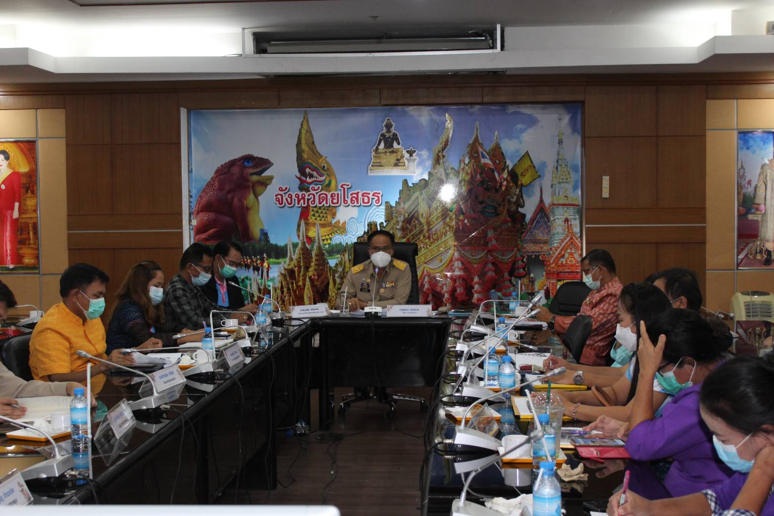 พช. ยโสธร ประชุมชี้แจงแนวทางการดำเนินงาน โครงการพัฒนาพื้นที่ต้นแบบการพัฒนาคุณภาพชีวิต ตามหลักทฤษฎีใหม่ ประยุกต์สู่ “โคก หนอง นา โมเดล“ จังหวัดยโสธร รอบที่ 2 (งบเงินกู้)