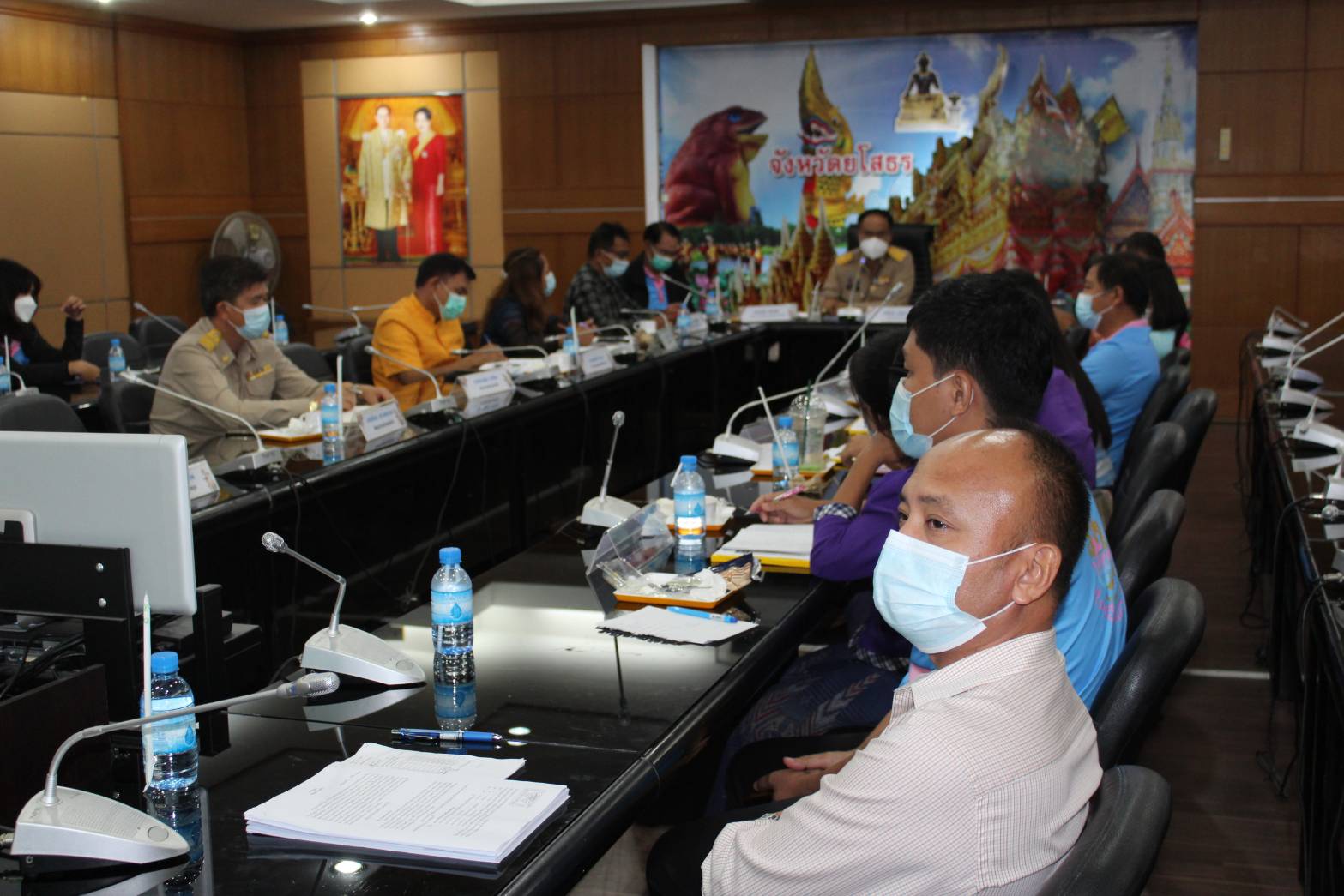 พช. ยโสธร ประชุมชี้แจงแนวทางการดำเนินงาน โครงการพัฒนาพื้นที่ต้นแบบการพัฒนาคุณภาพชีวิต ตามหลักทฤษฎีใหม่ ประยุกต์สู่ “โคก หนอง นา โมเดล“ จังหวัดยโสธร รอบที่ 2 (งบเงินกู้)