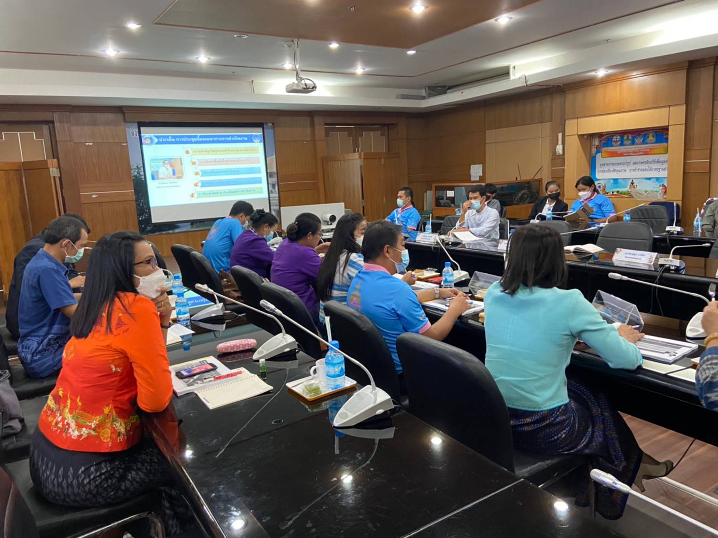 พช. ยโสธร ประชุมชี้แจงแนวทางการดำเนินงาน โครงการพัฒนาพื้นที่ต้นแบบการพัฒนาคุณภาพชีวิต ตามหลักทฤษฎีใหม่ ประยุกต์สู่ “โคก หนอง นา โมเดล“ จังหวัดยโสธร รอบที่ 2 (งบเงินกู้)