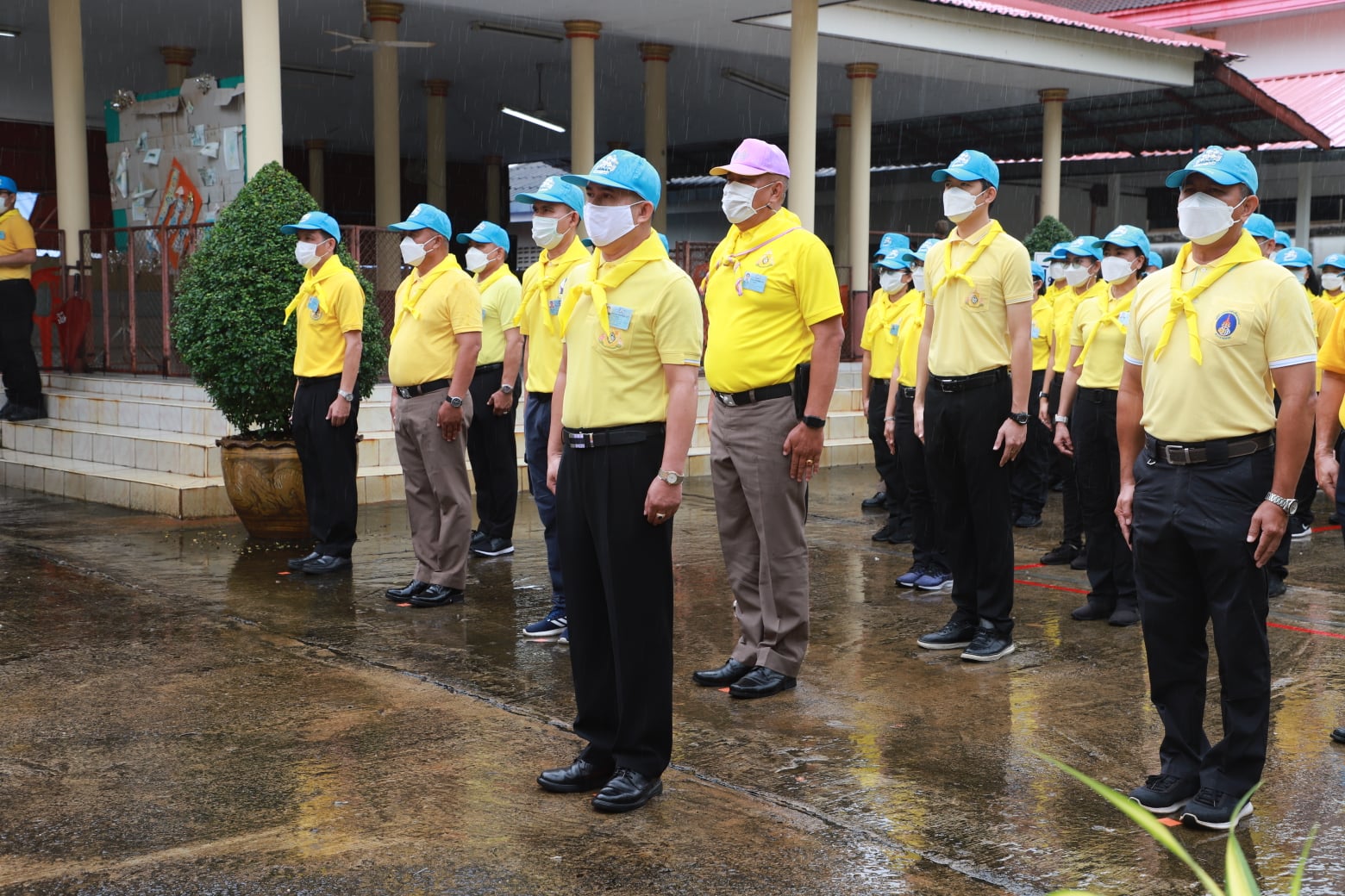 พช. ยโสธร ร่วมกิจกรรมจิตอาสาพัฒนา เนื่องในวันคล้ายวันสวรรคตพระบาทสมเด็จพระบรมชนกาธิเบศร มหาภูมิพลอดุยเดชมหาราช บรมนาถบพิตร