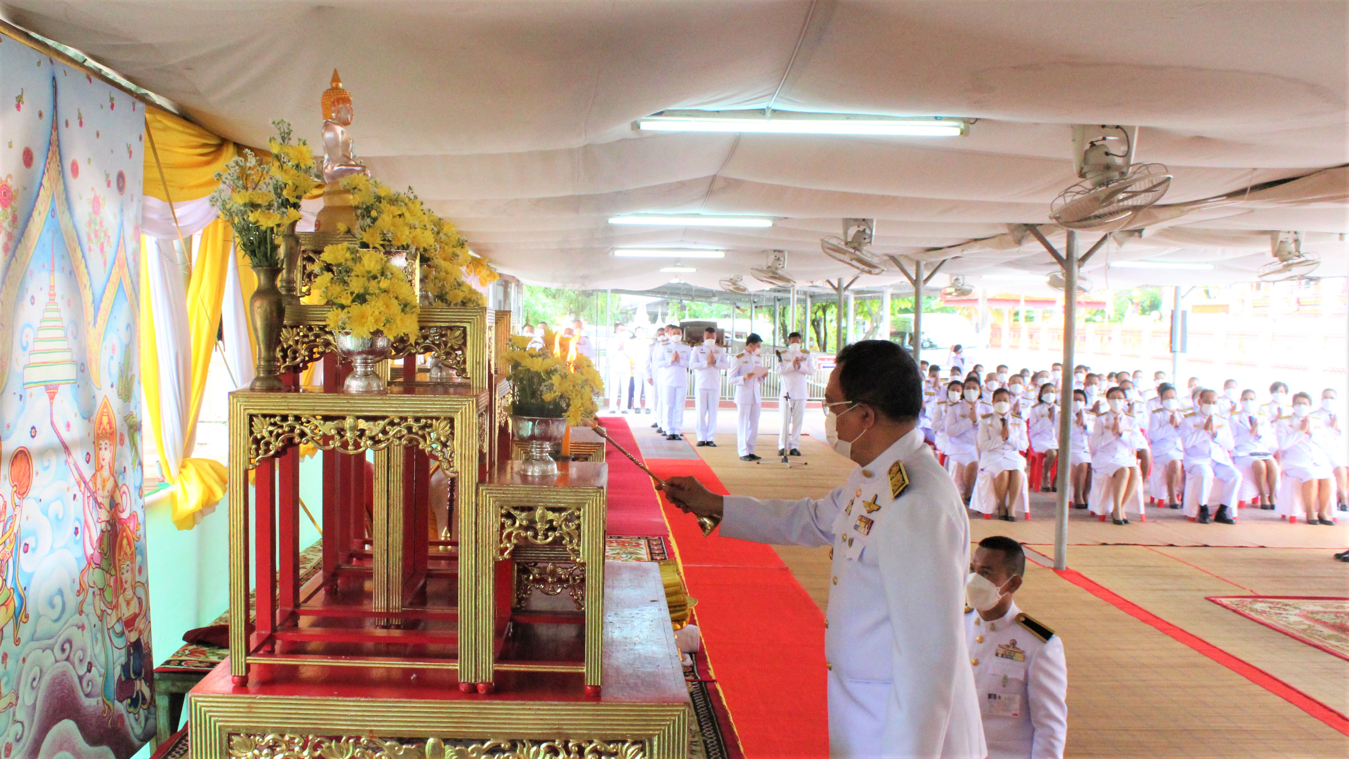 พช. ยโสธร ร่วมพิธีถวายพระราชกุศล พระบรมฉายาลักษณ์ พระบาทสมเด็จพระบรมชนกาธิเบศร มหาภูมิพลอดุลยเดชมหาราช บรมนาถบพิตร เนื่องในวันคล้ายวันสวรรคต