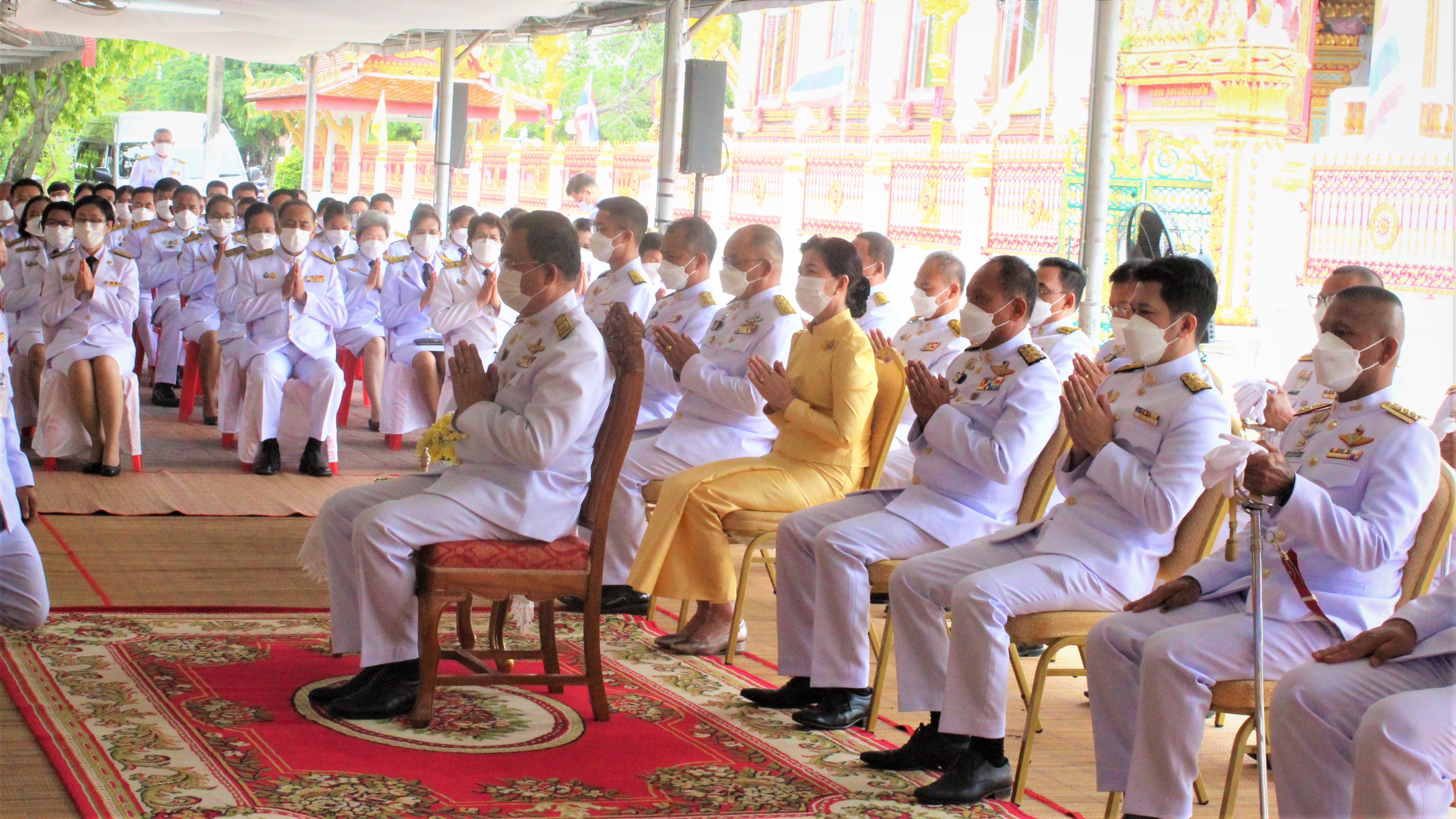 พช. ยโสธร ร่วมพิธีถวายพระราชกุศล พระบรมฉายาลักษณ์ พระบาทสมเด็จพระบรมชนกาธิเบศร มหาภูมิพลอดุลยเดชมหาราช บรมนาถบพิตร เนื่องในวันคล้ายวันสวรรคต