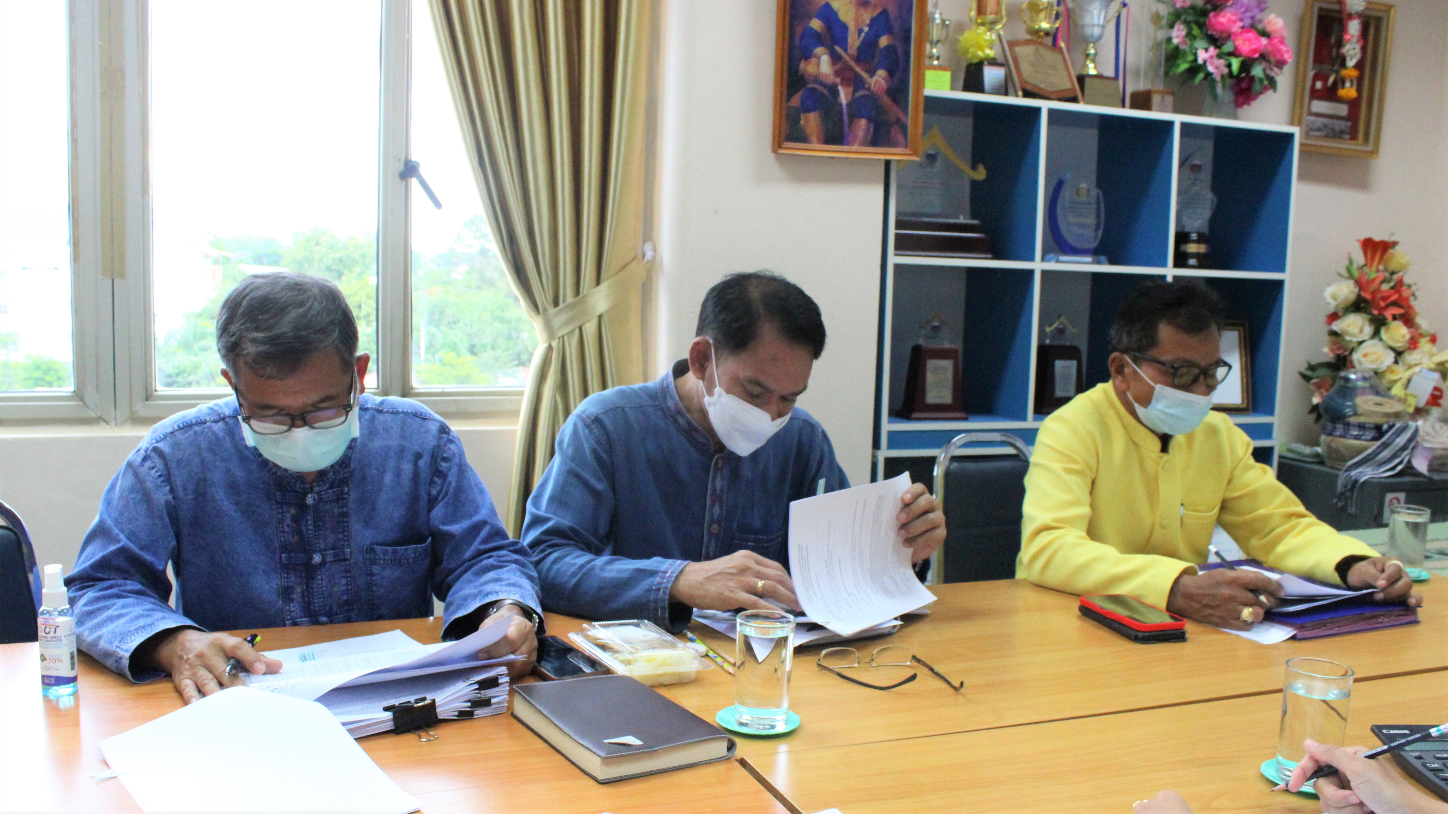 พช.ยโสธร ประชุมคณะกรรมการบริหารงานบุคคล  สำนักงานพัฒนาชุมชนจังหวัดยโสธร ครั้งที่  2/2564 ???