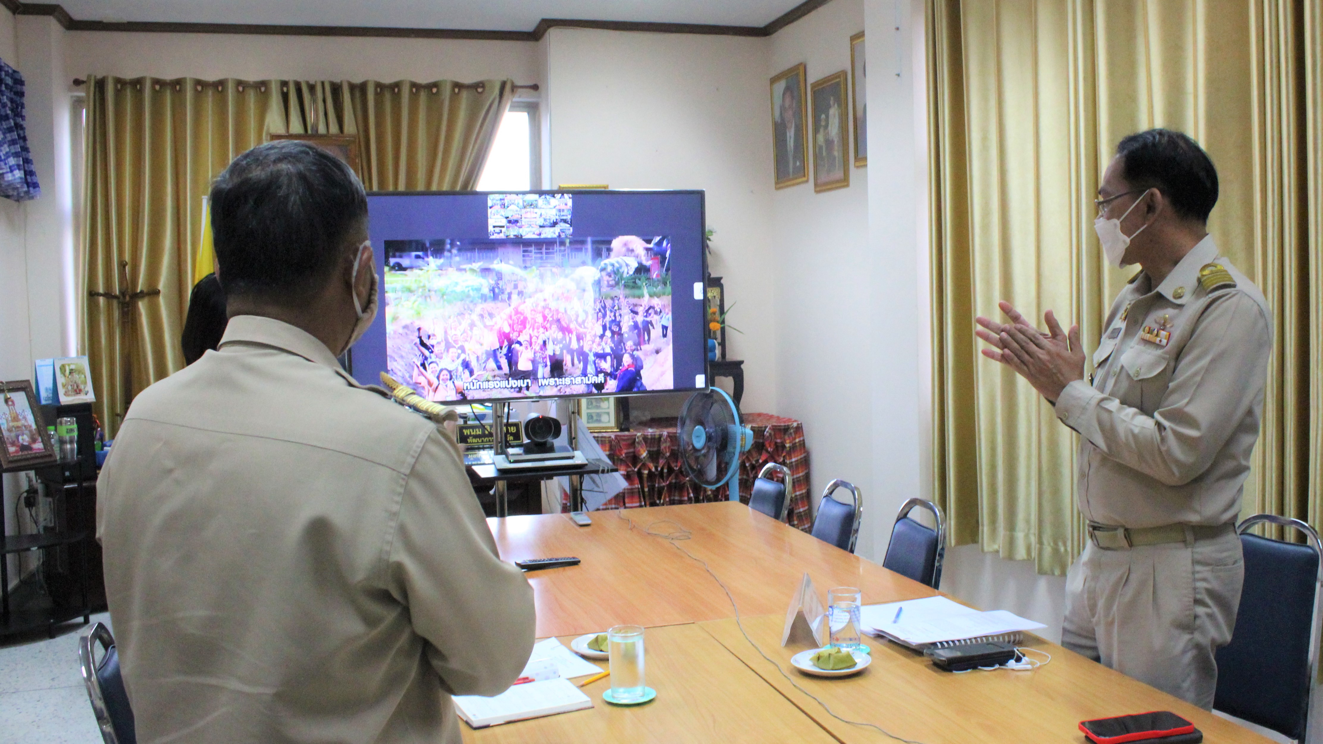 พช.ยโสธร  รับฟังประชุมกรมการพัฒนาชุมชน ครั้งที่ 10/2564 ผ่านระบบวีดิทัศน์ทางไกล ( Video Conferent) ??