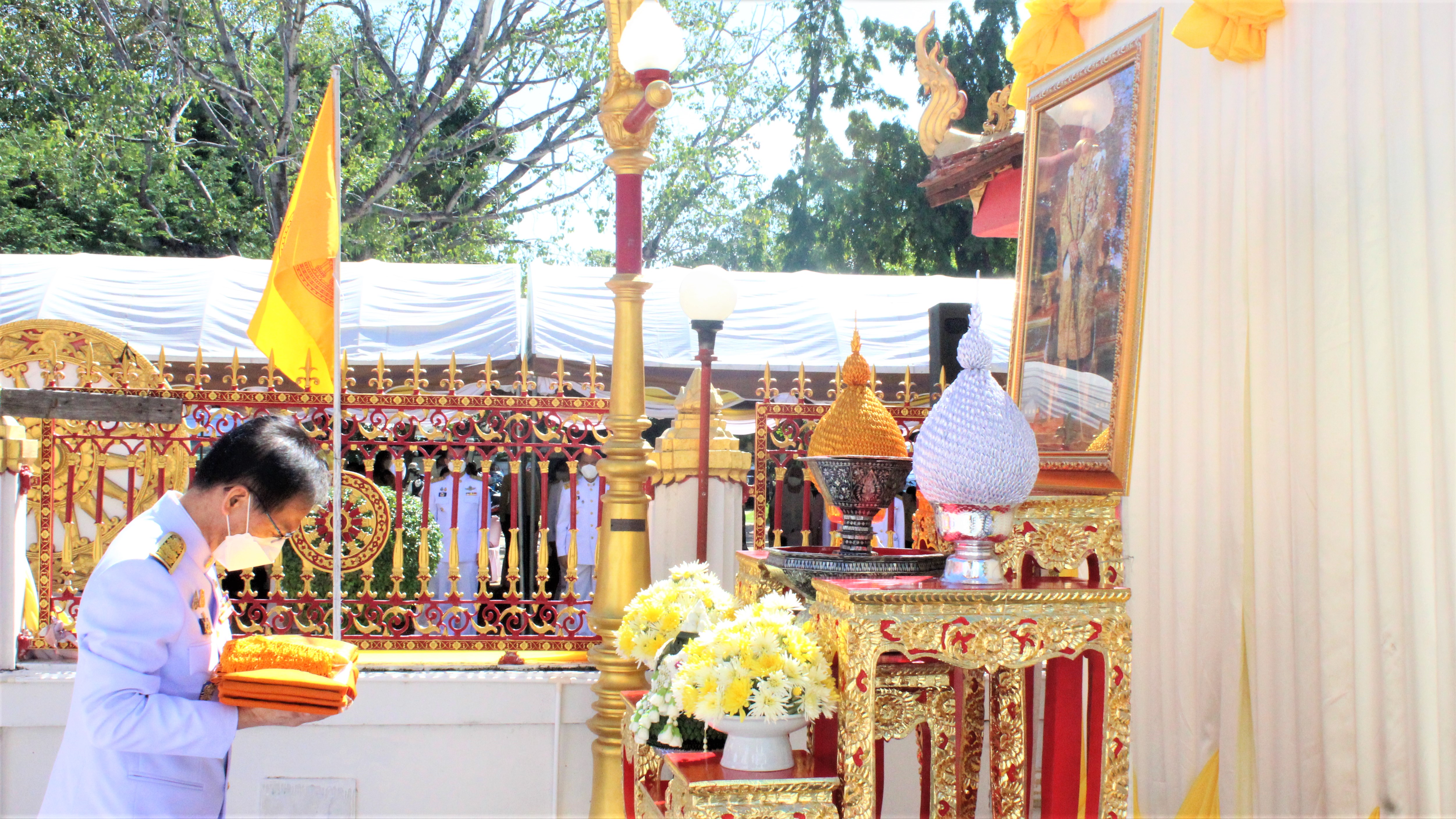 พช.ยโสธร ร่วมงานพิธีถวายผ้าพระกฐินพระราชทาน ประจำปีพุทธศักราช 2564 ของกรมป้องกันและบรรเทาสาธารณะภัย ?