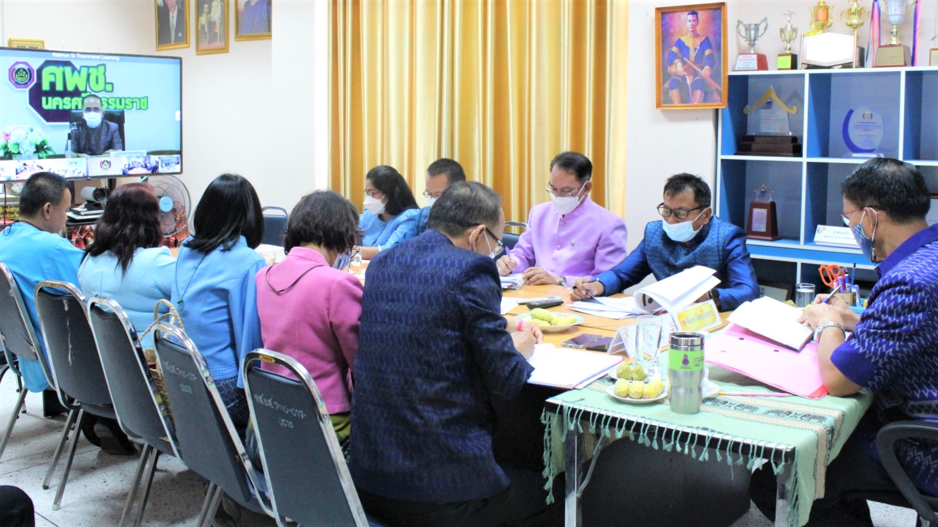 พช.ยโสธร  ประชุมรับนโยบายอธิบดีกรมการพัฒนาชุมชน ขับเคลื่อนงานพัฒนาชุมชน ประจำปี 2565 ผ่านการประชุมทางไกล (Video Conference)???