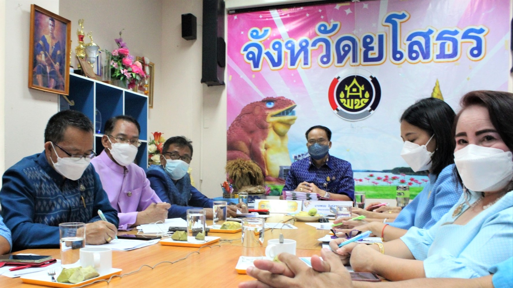 พช.ยโสธร  ประชุมรับนโยบายอธิบดีกรมการพัฒนาชุมชน ขับเคลื่อนงานพัฒนาชุมชน ประจำปี 2565 ผ่านการประชุมทางไกล (Video Conference)???