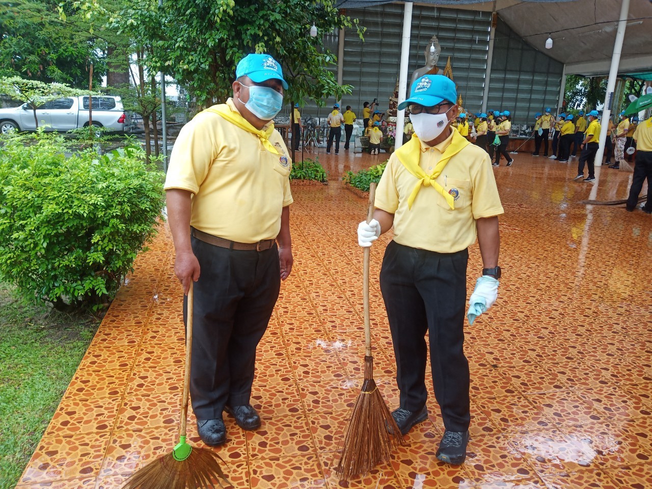 พช. ยโสธร ร่วมกิจกรรมจิตอาสาพัฒนา เนื่องในวันคล้ายวันสวรรคตพระบาทสมเด็จพระบรมชนกาธิเบศร มหาภูมิพลอดุยเดชมหาราช บรมนาถบพิตร
