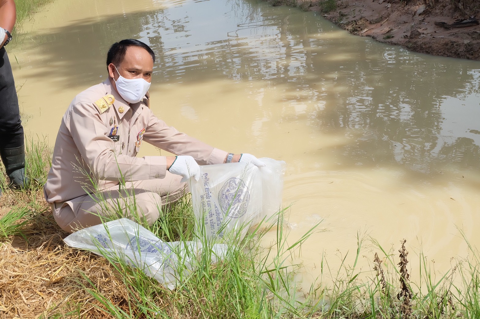 พช.ยโสธร เปิดศูนย์ผู้นำจิตอาสาพัฒนาชุมชน เพื่อเฉลิมพระเกียรติและถวายเป็นพระราชกุศล พระบาทสมเด็จพระปรเมนทร รามาธิบดีศรีสินทร มหาวชิราลงกรณ พระวชิรเกล้าเจ้าอยู่หัว รัชกาลที่ ๑๐ เนื่องในโอกาสเฉลิมพระชนมพรรษา           28 กรกฎาคม 2565
