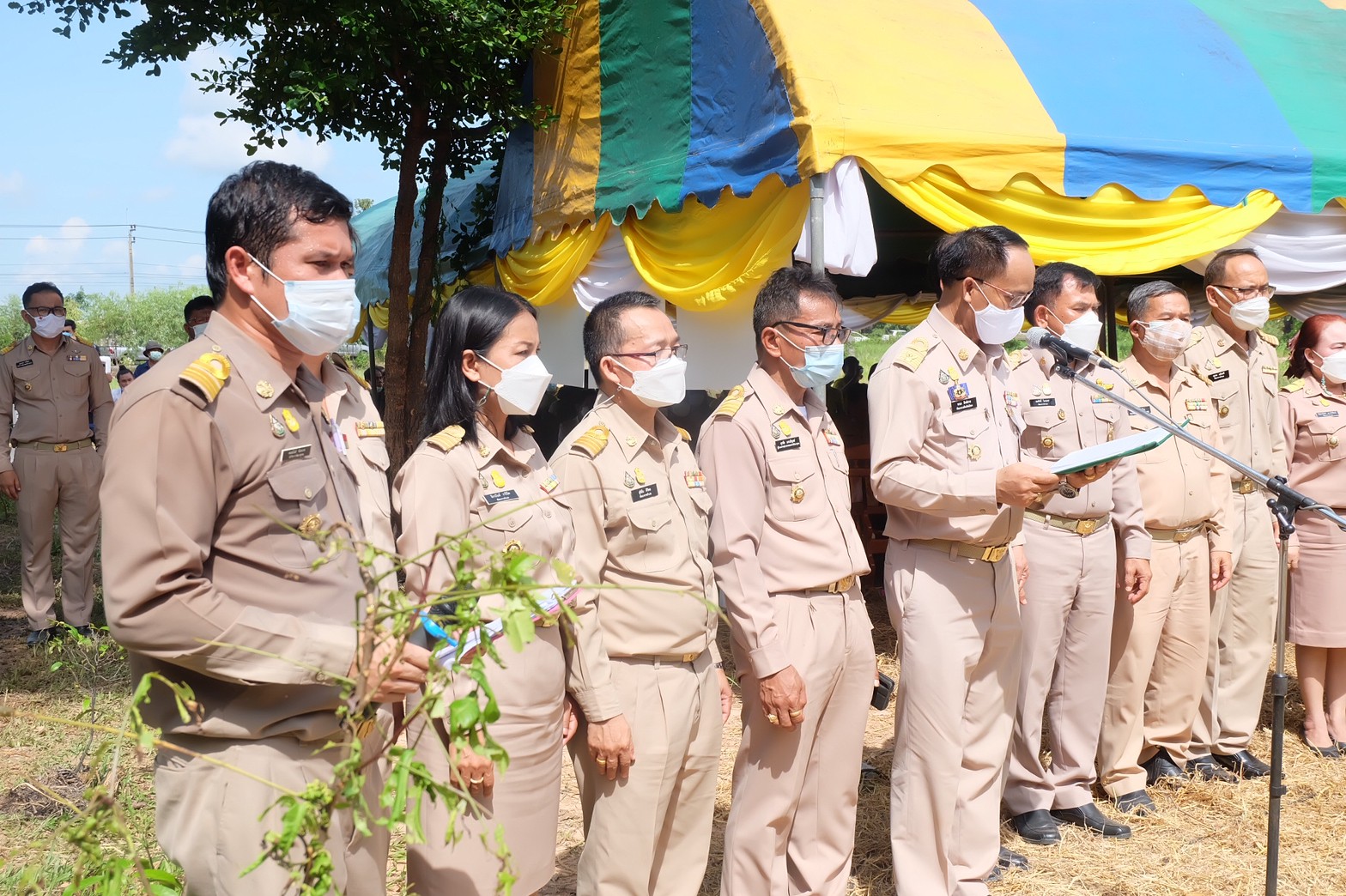 พช.ยโสธร เปิดศูนย์ผู้นำจิตอาสาพัฒนาชุมชน เพื่อเฉลิมพระเกียรติและถวายเป็นพระราชกุศล พระบาทสมเด็จพระปรเมนทร รามาธิบดีศรีสินทร มหาวชิราลงกรณ พระวชิรเกล้าเจ้าอยู่หัว รัชกาลที่ ๑๐ เนื่องในโอกาสเฉลิมพระชนมพรรษา           28 กรกฎาคม 2565