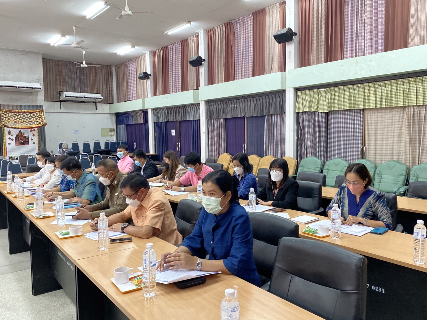 พช.ยโสธร ประชุมรับรองคุณภาพข้อมูลความจำเป็นพื้นฐาน (จปฐ.) และข้อมูลพื้นฐานระดับหมู่บ้าน (กชช.2ค) ระดับจังหวัดยโสธร ประจำปี 2564