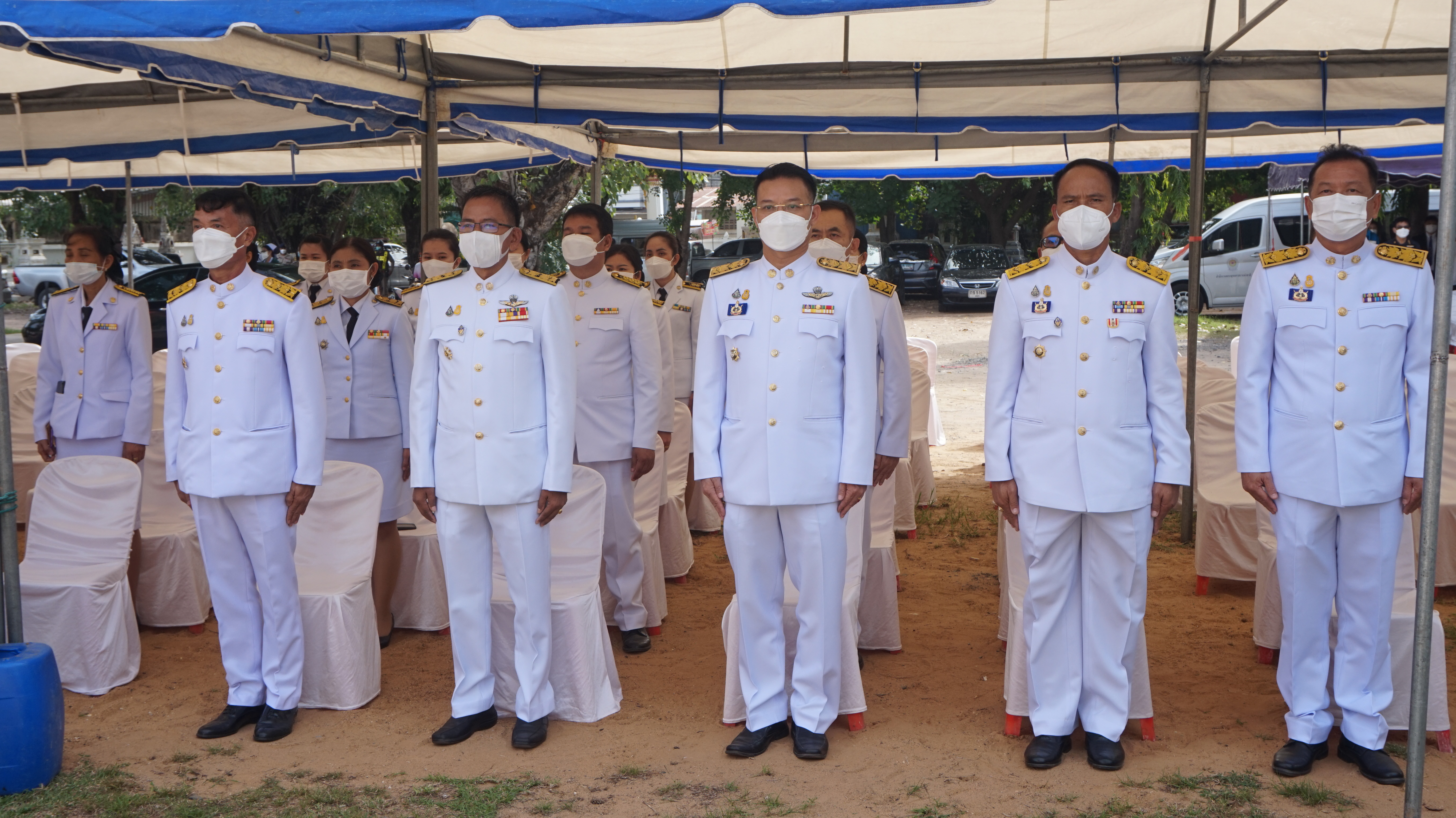 พช.ยโสธร ร่วมพิธีทอดผ้าป่าสนับสนุนโครงการทุนเล่าเรียนหลวง สำหรับพระสงฆ์ไทย ระดับจังหวัด ที่วัดมหาธาตุ (พระอารามหลวง)?