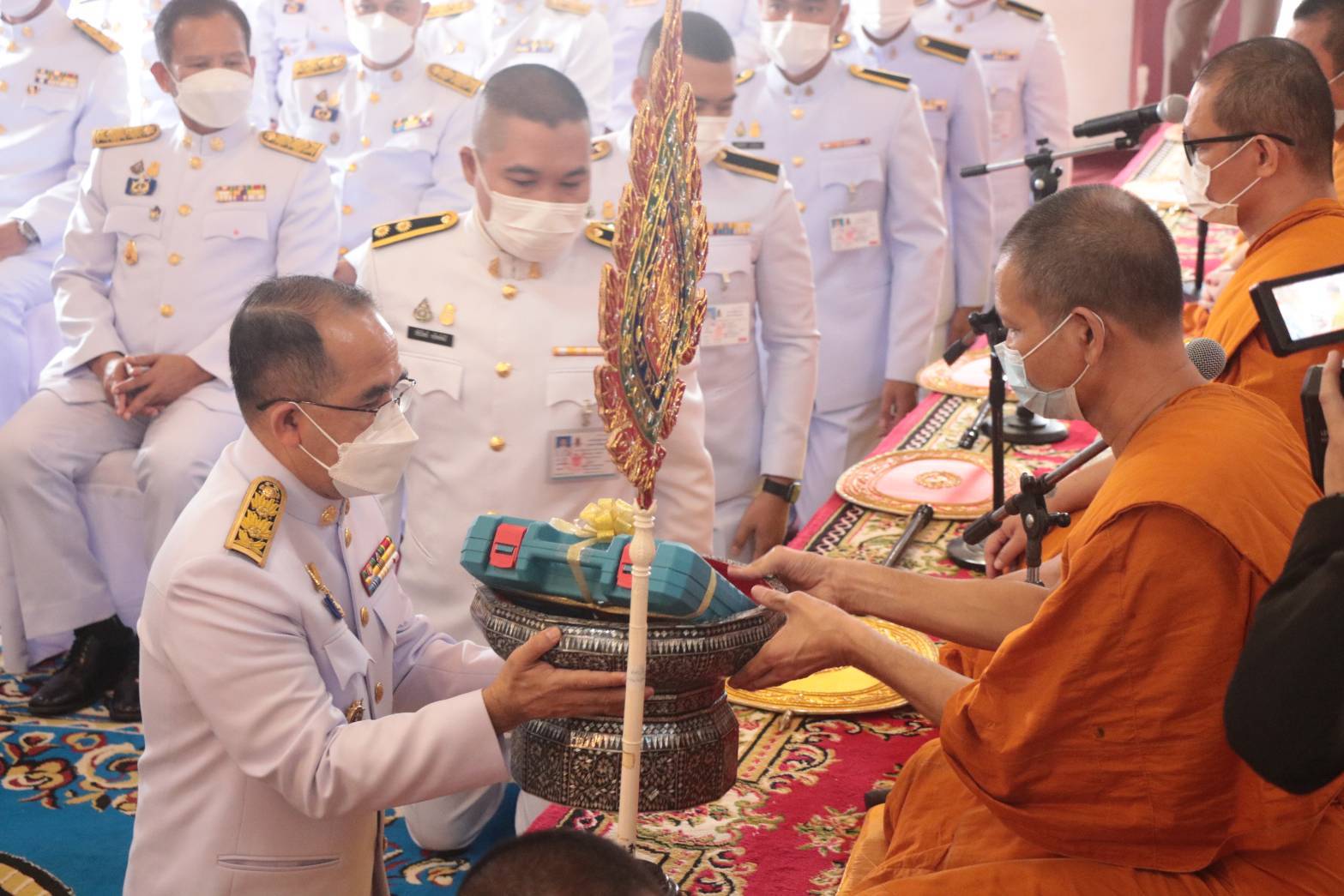 พช.ยโสธร  ร่วมพิธีถวายผ้าพระกฐินพระราชทานกรมการพัฒนาชุมชน ประจำปี 2564 ณ วัดธรรมามูลวรวิหาร อำเภอเมืองชัยนาท จังหวัดชัยนาท ?