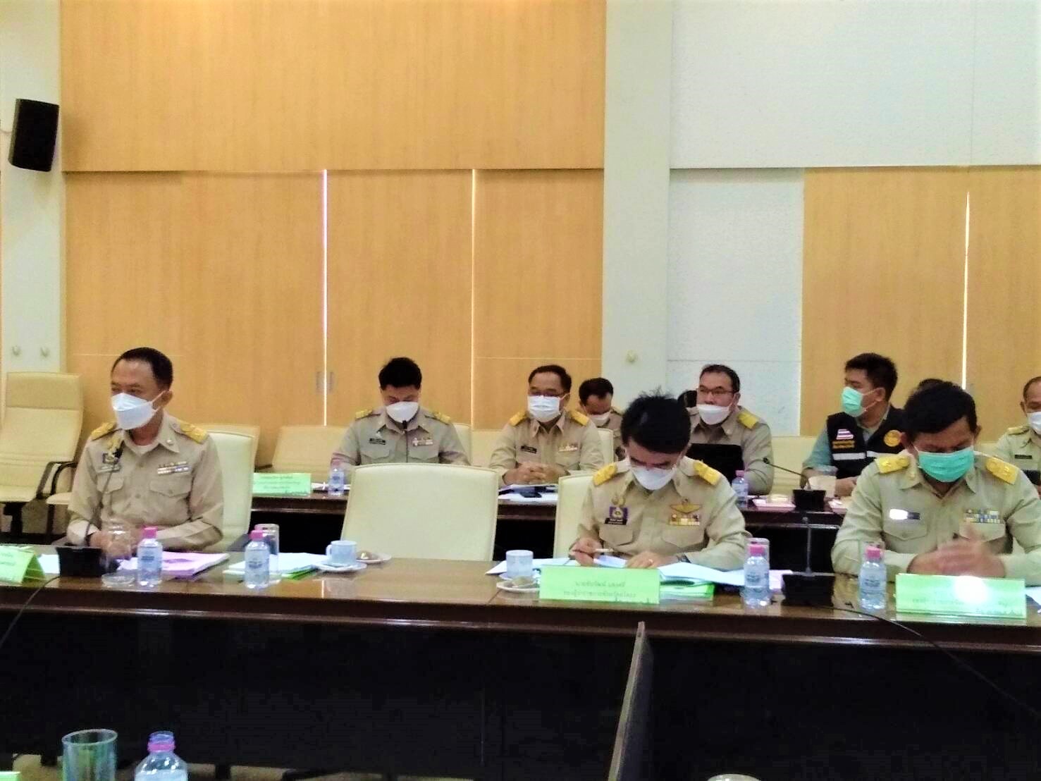 พช.ยโสธร ร่วมประชุมกับคณะกรรมาธิการวิสามัญพิจารณาติดตาม ตรวจสอบการใช้เงินตามพระราชกำหนด 3 ฉบับ เพื่อแก้ไขปัญหา เยียวยาและฟื้นฟูเศรษฐกิจและสังคม ที่ได้รับผลกระทบจากการระบาดของโรคติดเชื้อไวรัสโคโรนา2019 สภาผู้แทนราษฎร ?