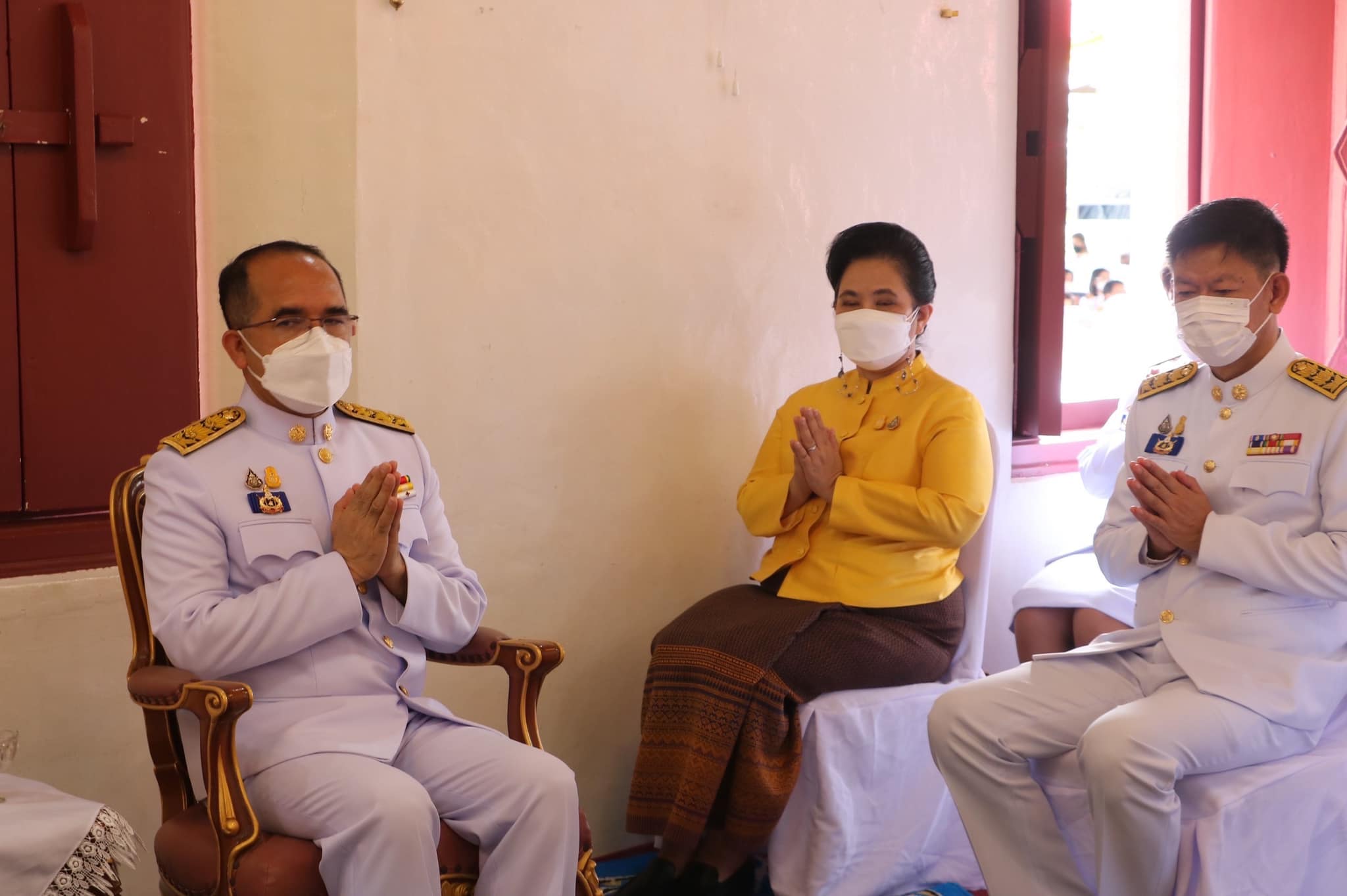 พช.ยโสธร  ร่วมพิธีถวายผ้าพระกฐินพระราชทานกรมการพัฒนาชุมชน ประจำปี 2564 ณ วัดธรรมามูลวรวิหาร อำเภอเมืองชัยนาท จังหวัดชัยนาท ?