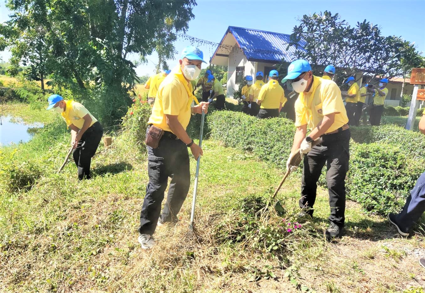 พช.ยโสธร   ร่วมกิจกรรมจิตอาสาพัฒนาแหล่งน้ำสาธารณะประโยชน์ ???