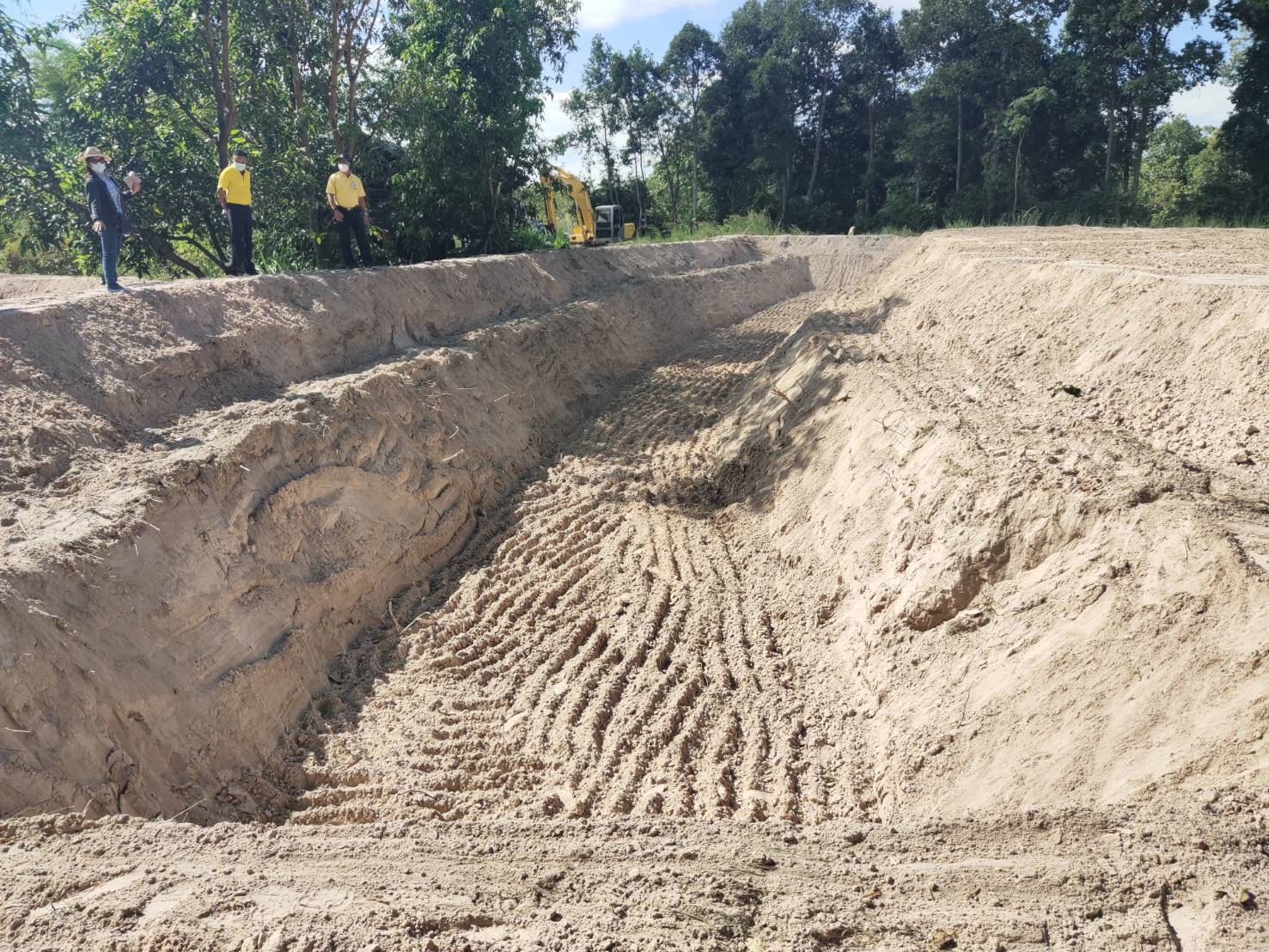 พช.ยโสธร  ติดตามให้กำลังใจ ต้นแบบการพัฒนาคุณภาพชีวิตตามหลักทฤษฎีใหม่ประยุกต์สู่ “โคก หนอง นา ” เพื่อพลิกฟื้นความยั่งยืนสู่ชุมชน