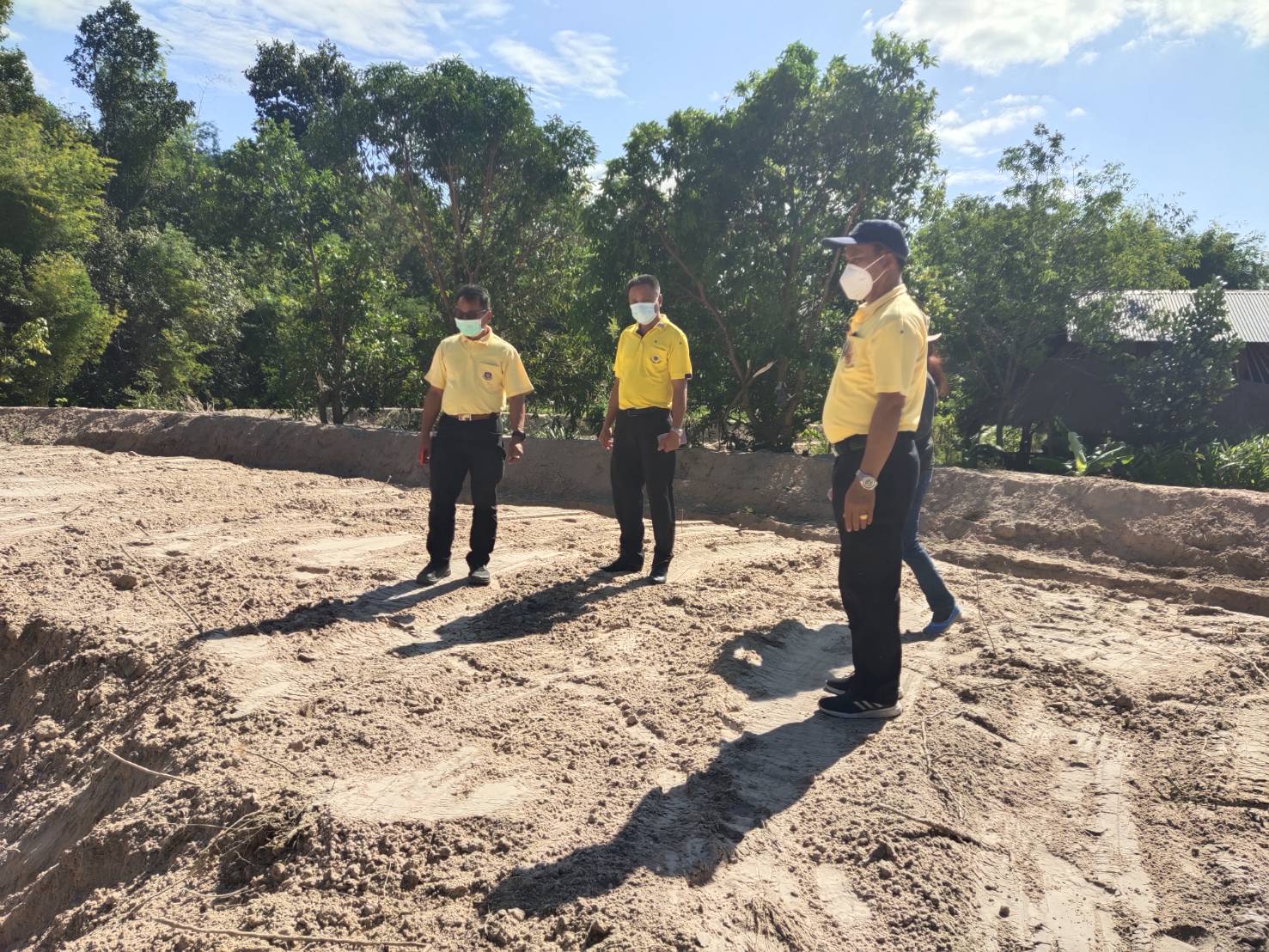 พช.ยโสธร  ติดตามให้กำลังใจ ต้นแบบการพัฒนาคุณภาพชีวิตตามหลักทฤษฎีใหม่ประยุกต์สู่ “โคก หนอง นา ” เพื่อพลิกฟื้นความยั่งยืนสู่ชุมชน