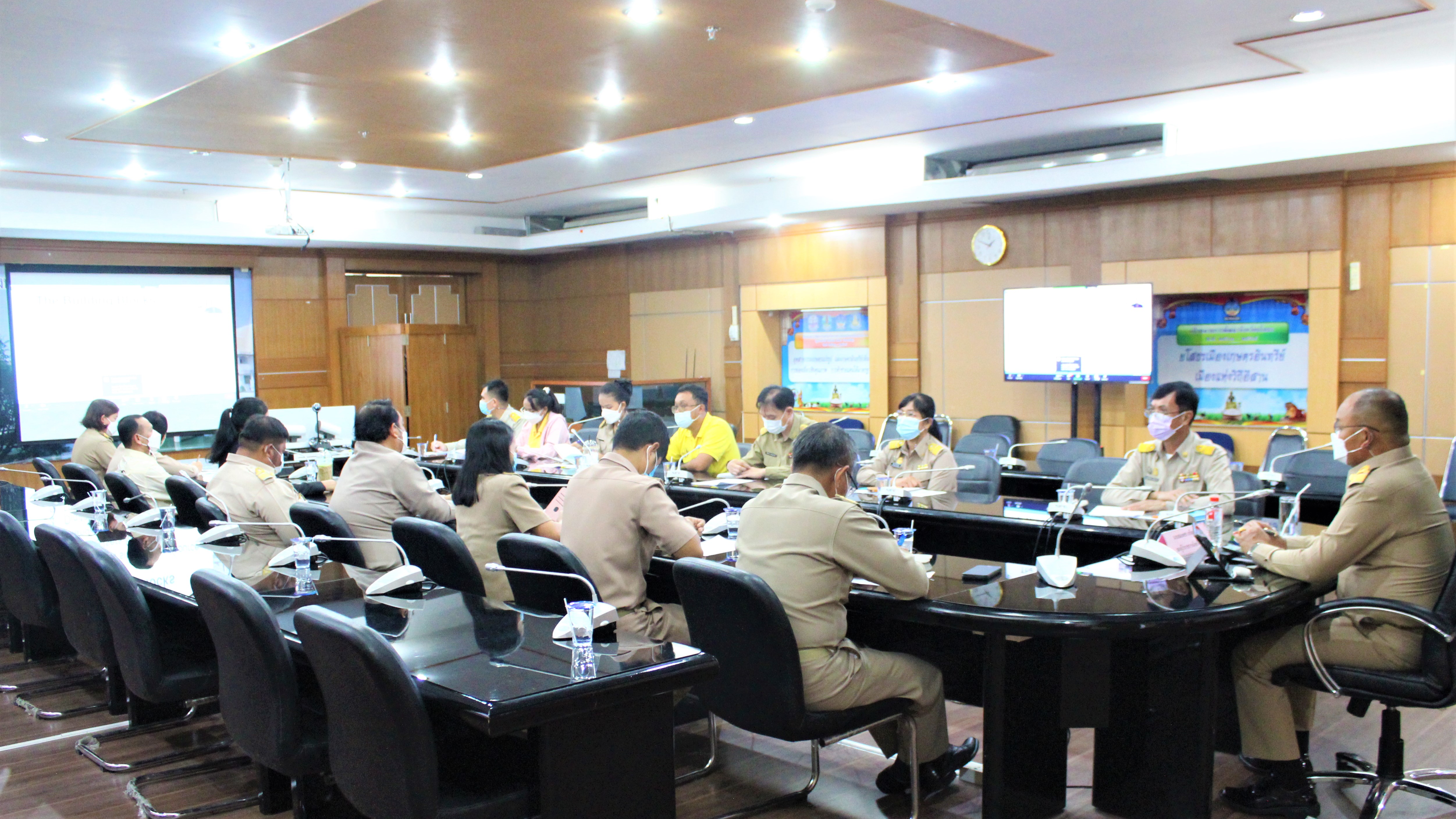 พช.ยโสธร ร่วมประชุมถ่ายทอดองค์ความรู้  ภายใต้หัวข้อ “Thailand ‘ s Digital Government Strategies : Revisiting the Past and Reshaping the Future”  ?