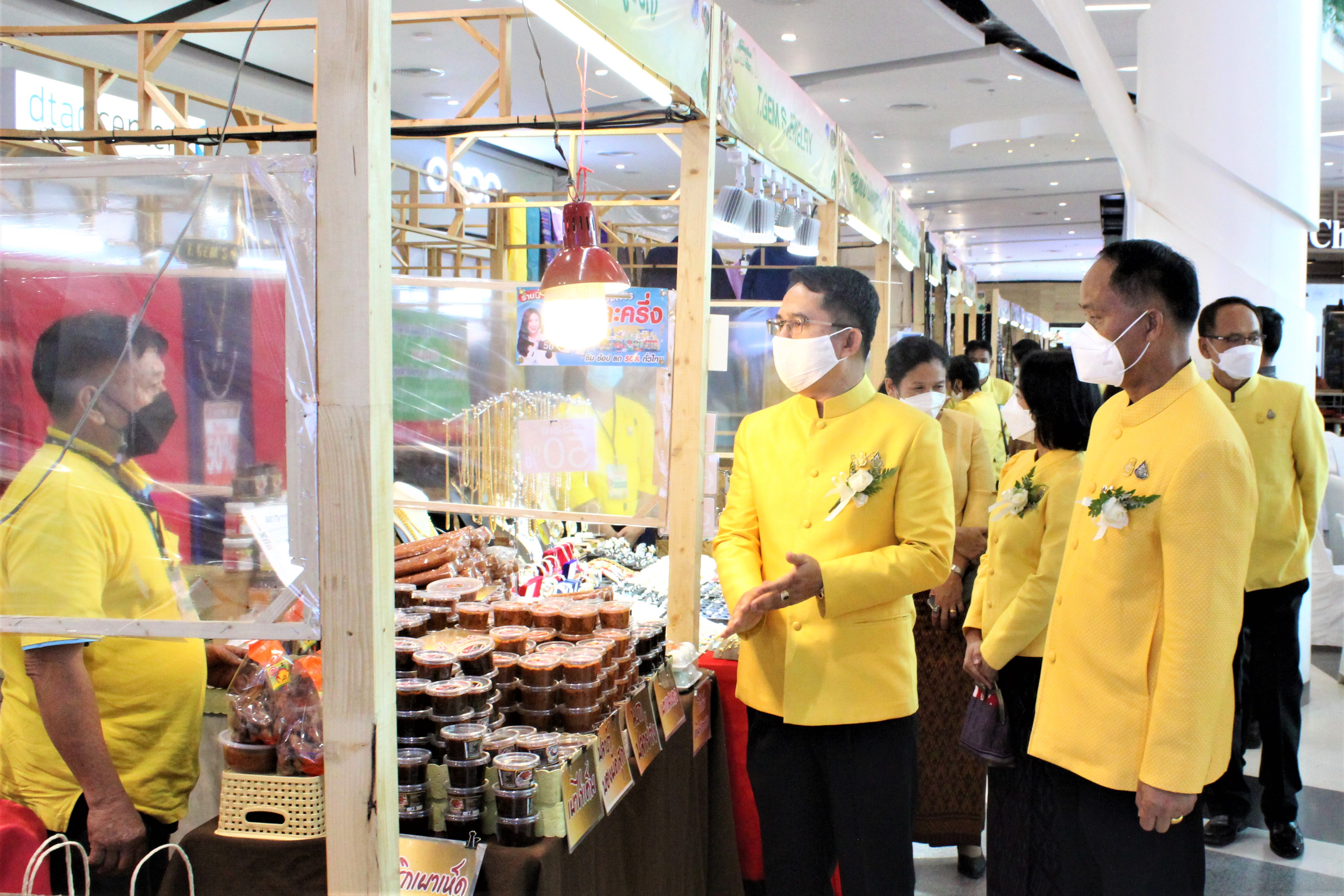 พช.ยโสธร ขนทัพสินค้า OTOP ของดีของเด่นจังหวัดยโสธร  จัดแสดงและจำหน่าย ณ ศูนย์การค้าเสริมไทยคอมเพล็กซ์มหาสารคาม จังหวัดมหาสารคาม ระหว่างวันที่ 4 – 8 พฤศจิกายน 2564