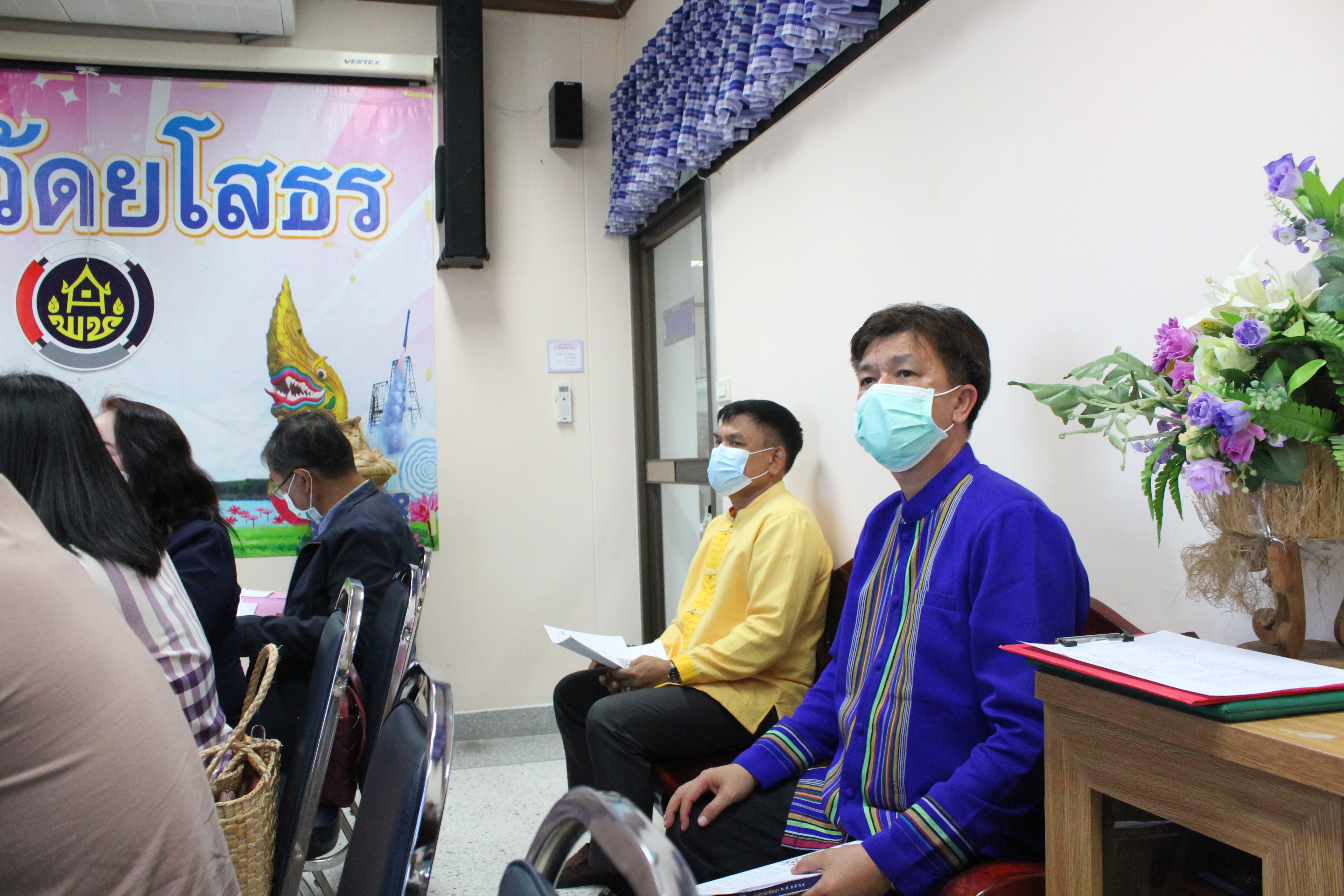 พช.ยโสธร ร่วมประชุมเชิงปฏิบัติการ โครงการฝึกอาชีพประชาชนพัฒนาคนทุกช่วงวัย ตามหลักปรัชญาของเศรษฐกิจพอเพียง ประจำปีงบประมาณ พ.ศ. 2565 ผ่านระบบ ZOOM CLOUD MEETINGS ?