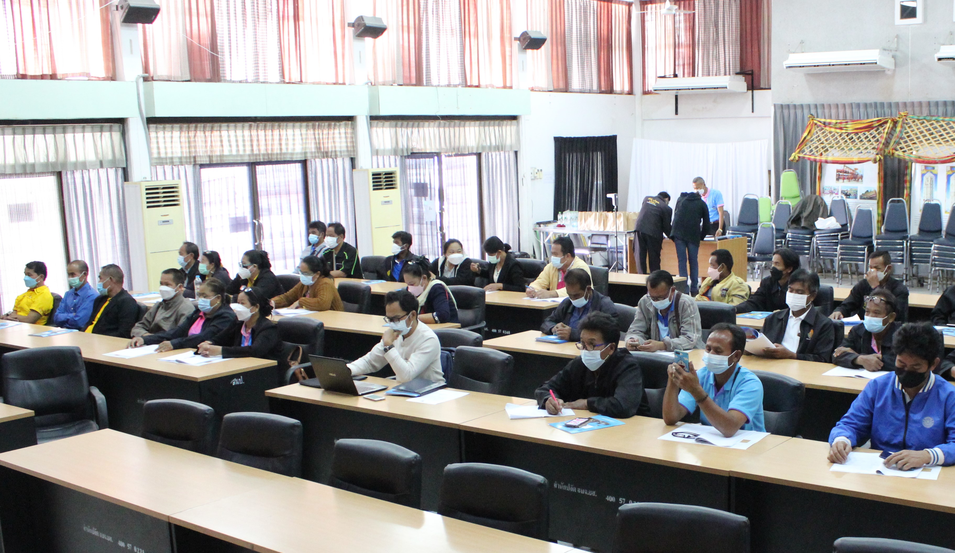 พช.ยโสธร  ร่วมประชุมโครงการพัฒนากลไกการขับเคลื่อนกองทุนชุมชนตามหลักธรรมาภิบาล กิจกรรมเพิ่มศักยภาพคณะกรรมการโครงการแก้ไขปัญหาความยากจน (กข.คจ.) ผ่านระบบประชุมทางไกล (Vedio Conference) ?