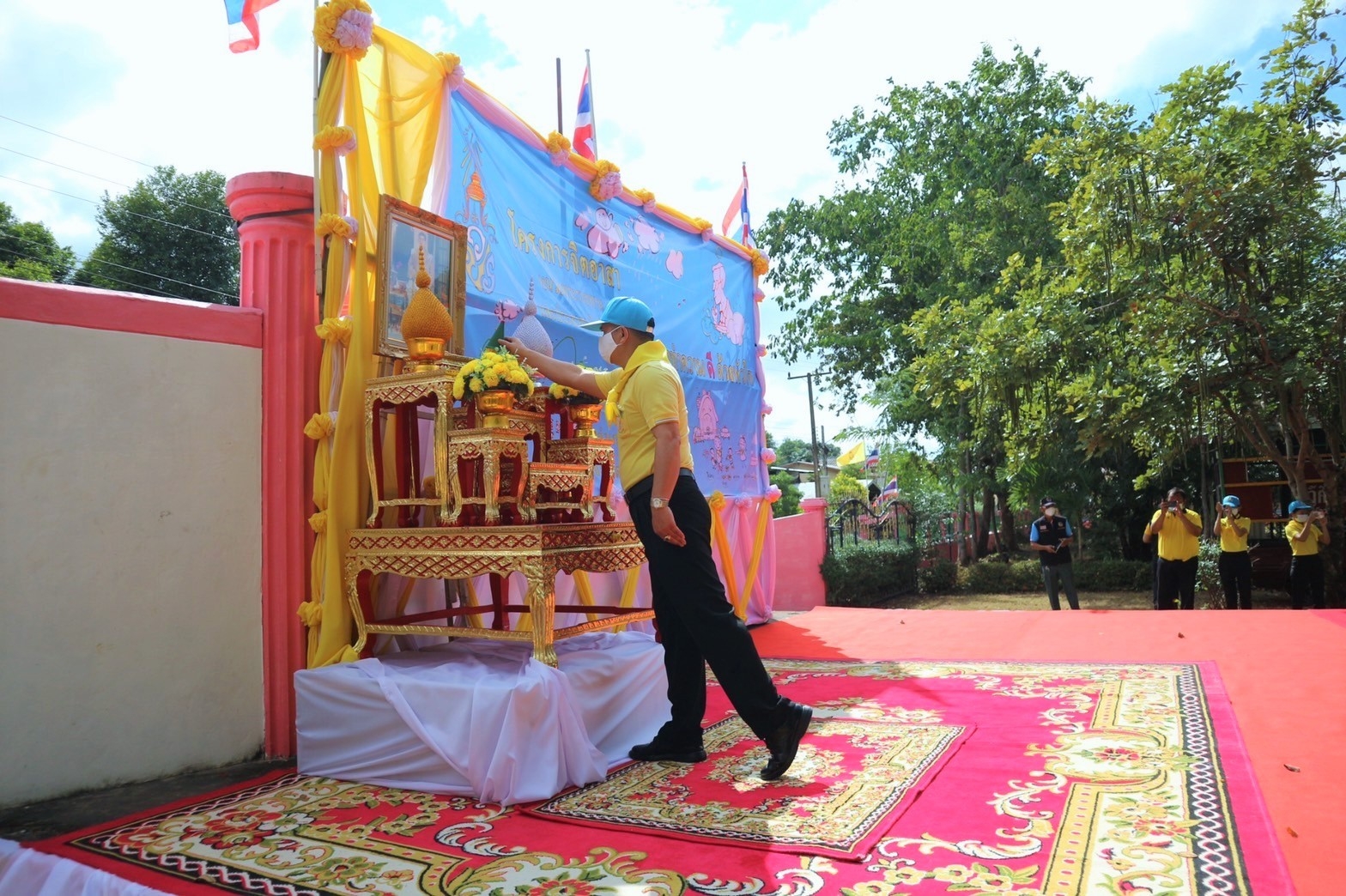 พช.ยโสธร ร่วมกิจกรรมจิตอาสาพัฒนาสถานศึกษา โรงเรียนบ้านศิริพัฒนา  ตำบลน้ำอ้อม อำเภอค้อวัง จังหวัดยโสธร ??