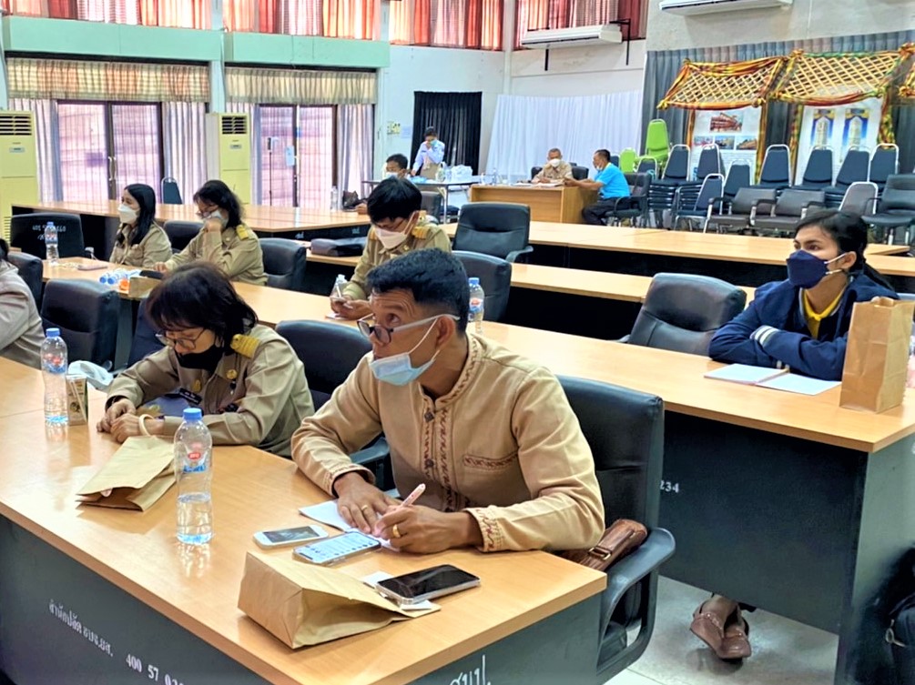 พช.ยโสธร ประชุมขับเคลื่อนการดำเนินงาน ขจัดความยากจนและพัฒนาคนทุกช่วงวัยอย่างยั่งยืน ตามหลักปรัชญาของเศรษฐกิจพอเพียง จังหวัดยโสธร?